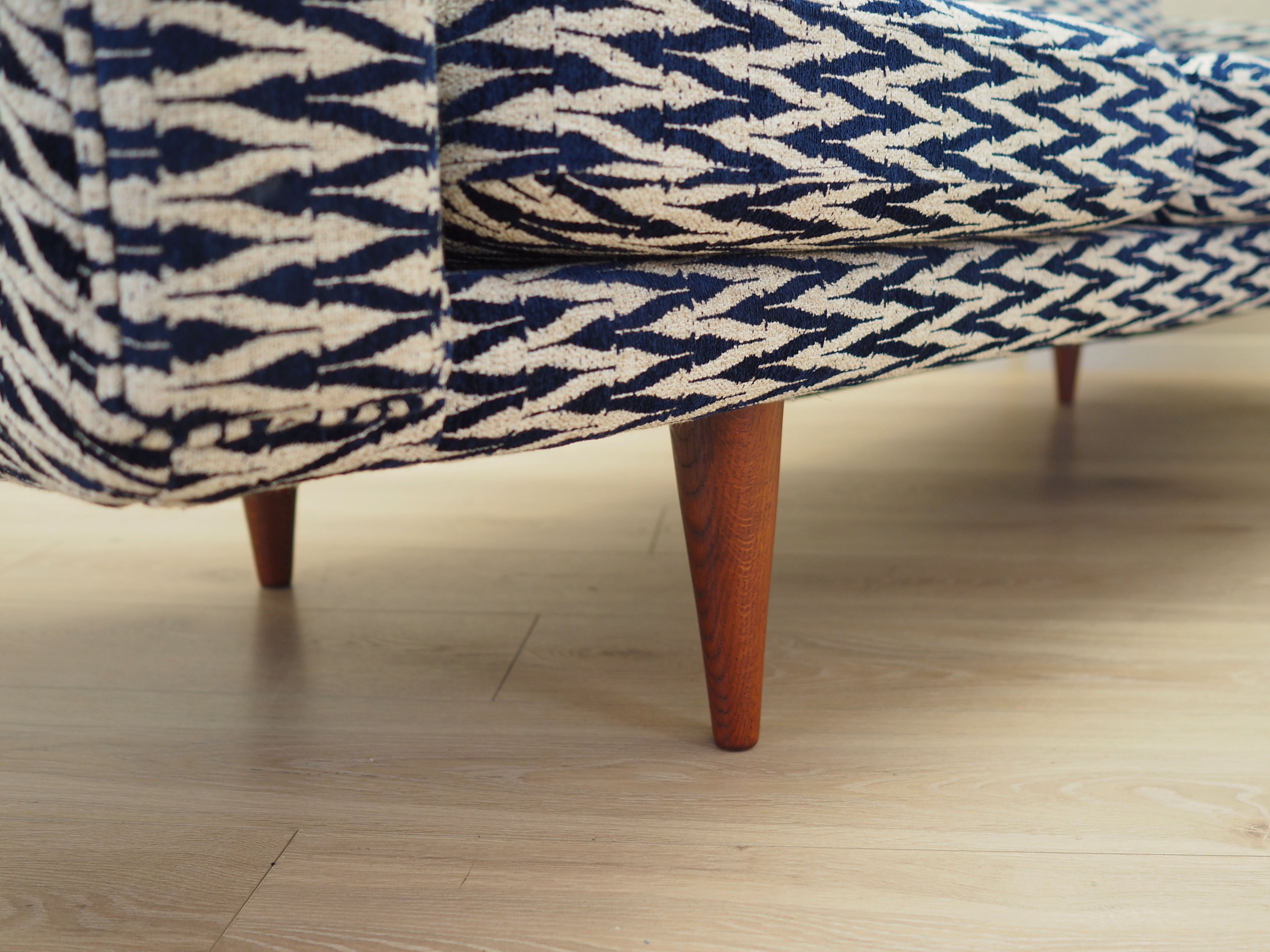 Three-Seater_Sofa,_Illum_Wikkelsø,_Fabric_Upholstery,_1960s,_Denmark