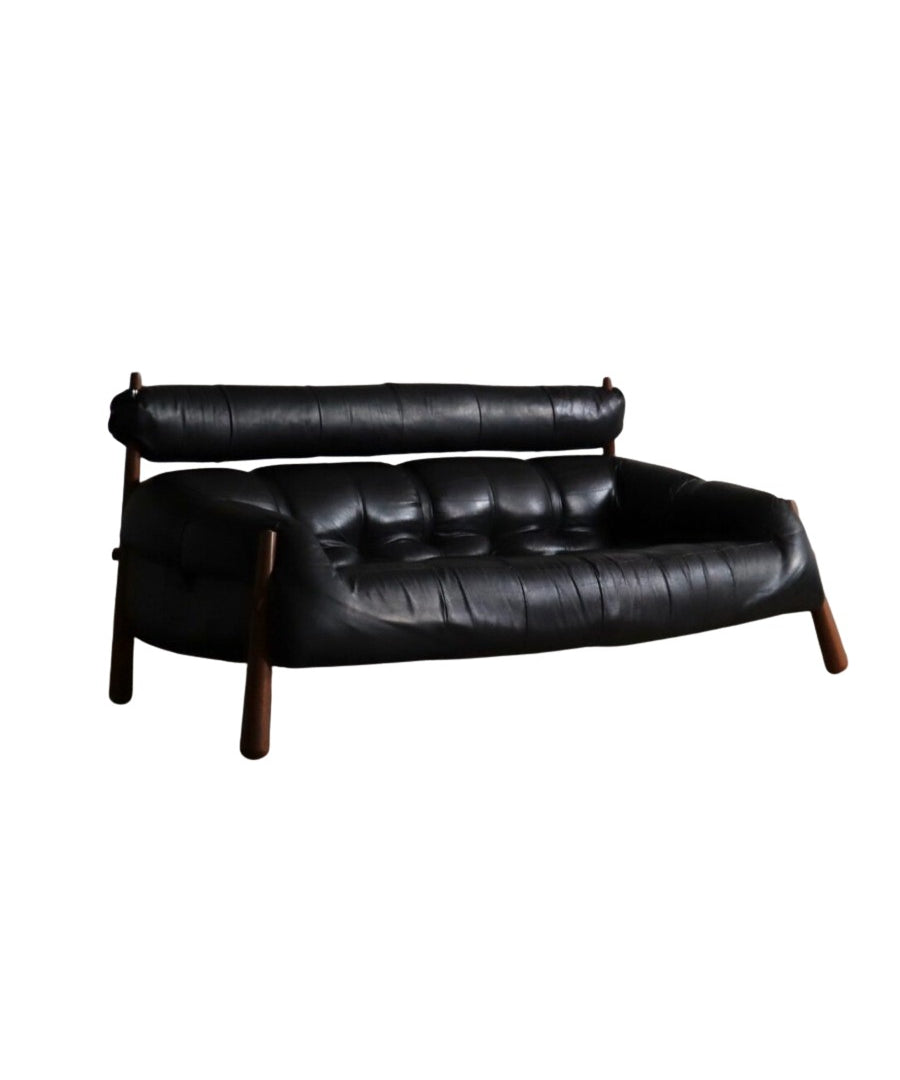 Three_Seater_Sofa_MP-81_by_Percival_Lafer_from_1970s_Brazil