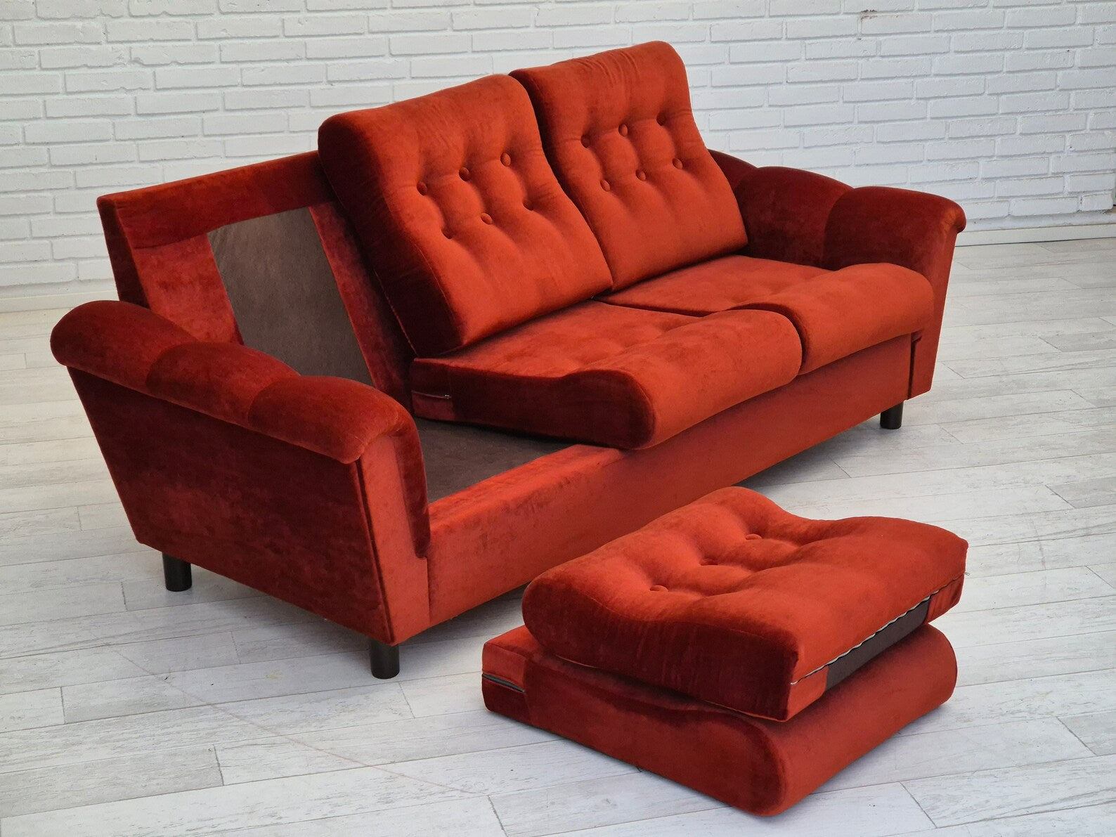 Three-Seater_Sofa,_Red_Furniture_Velour,_1980s_Denmark