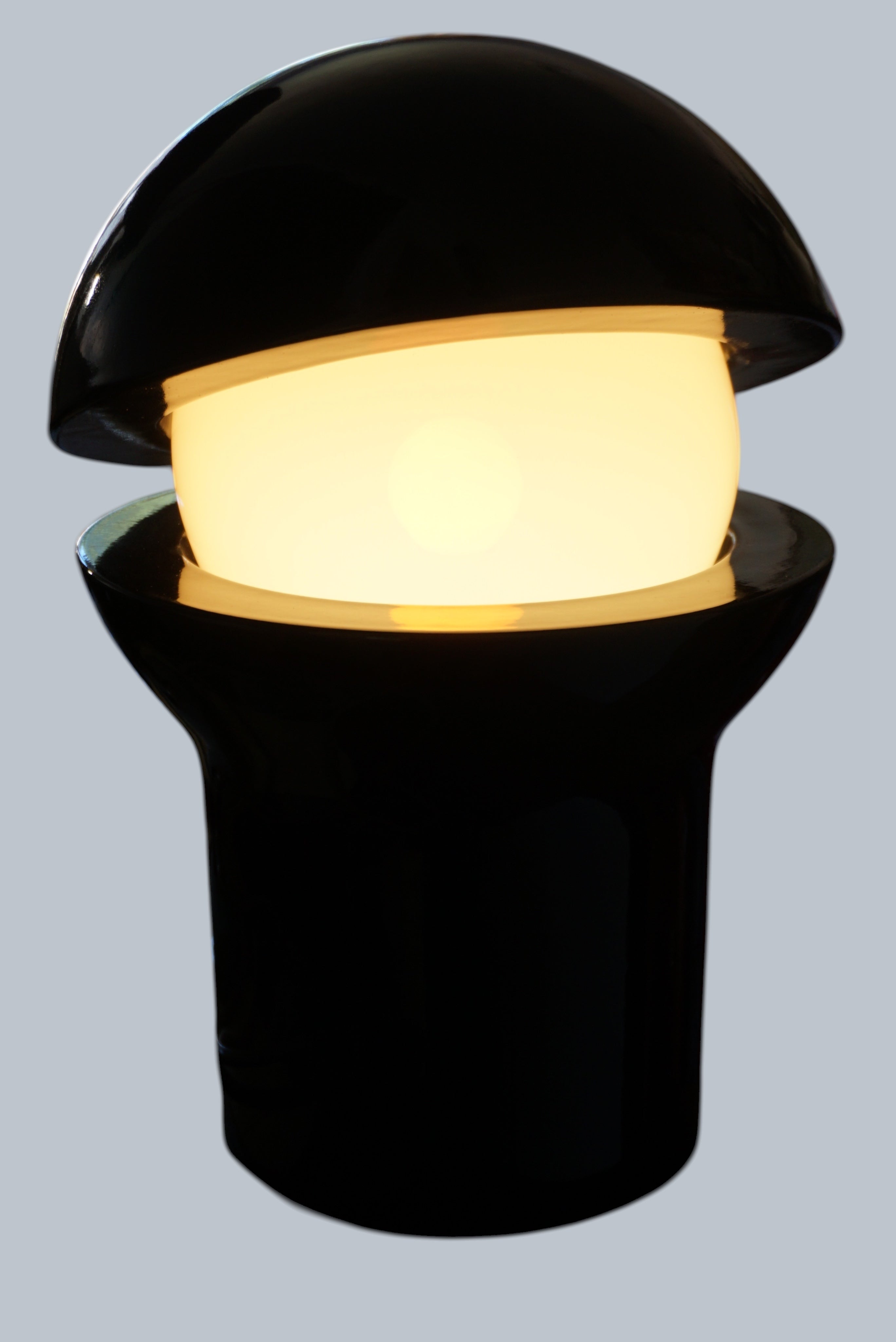 Rare_Ceramic_Table_Lamp_by_Timo_Sarpaneva_for_Rosenthal_Studio-Line,_Black_Glazed_Ceramic,_1970s