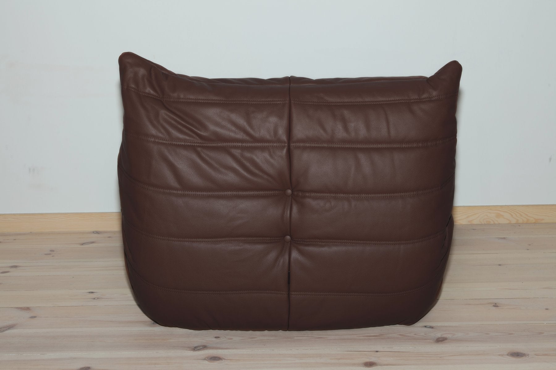 Togo_Lounge_Chair_by_Michel_Ducaroy_for_Ligne_Roset,_Brown_Leather,_France,_1970s