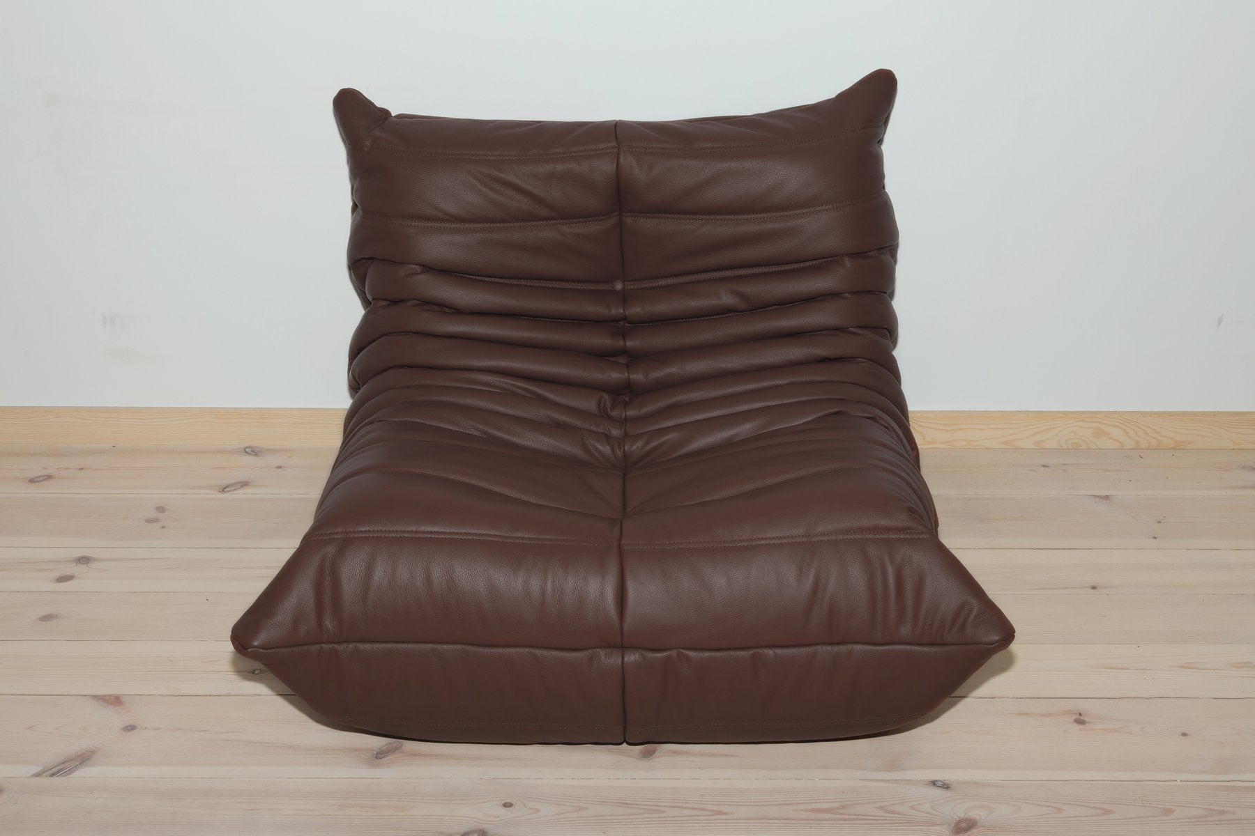 Togo_Lounge_Chair_by_Michel_Ducaroy_for_Ligne_Roset,_Brown_Leather,_France,_1970s