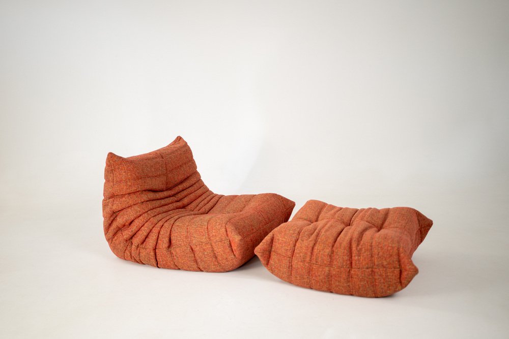 Togo_Lounge_Chair_by_Michel_Ducaroy_for_Ligne_Roset,_Crimson_Tweed_Fabric,_France,_1970s