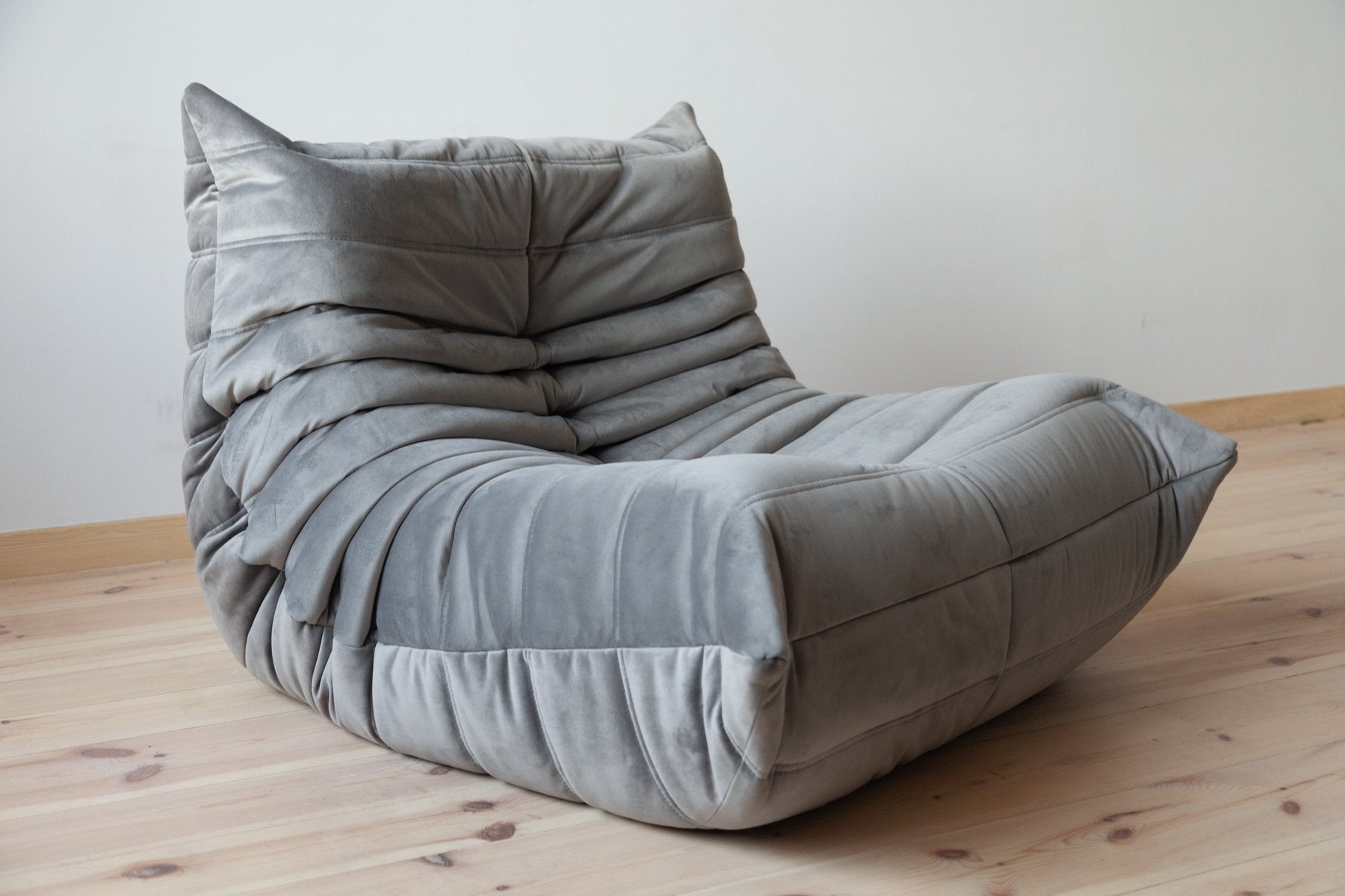 Togo_Lounge_Chair_by_Michel_Ducaroy_for_Ligne_Roset,_Elephant_Grey_Velvet,_France,_1970s