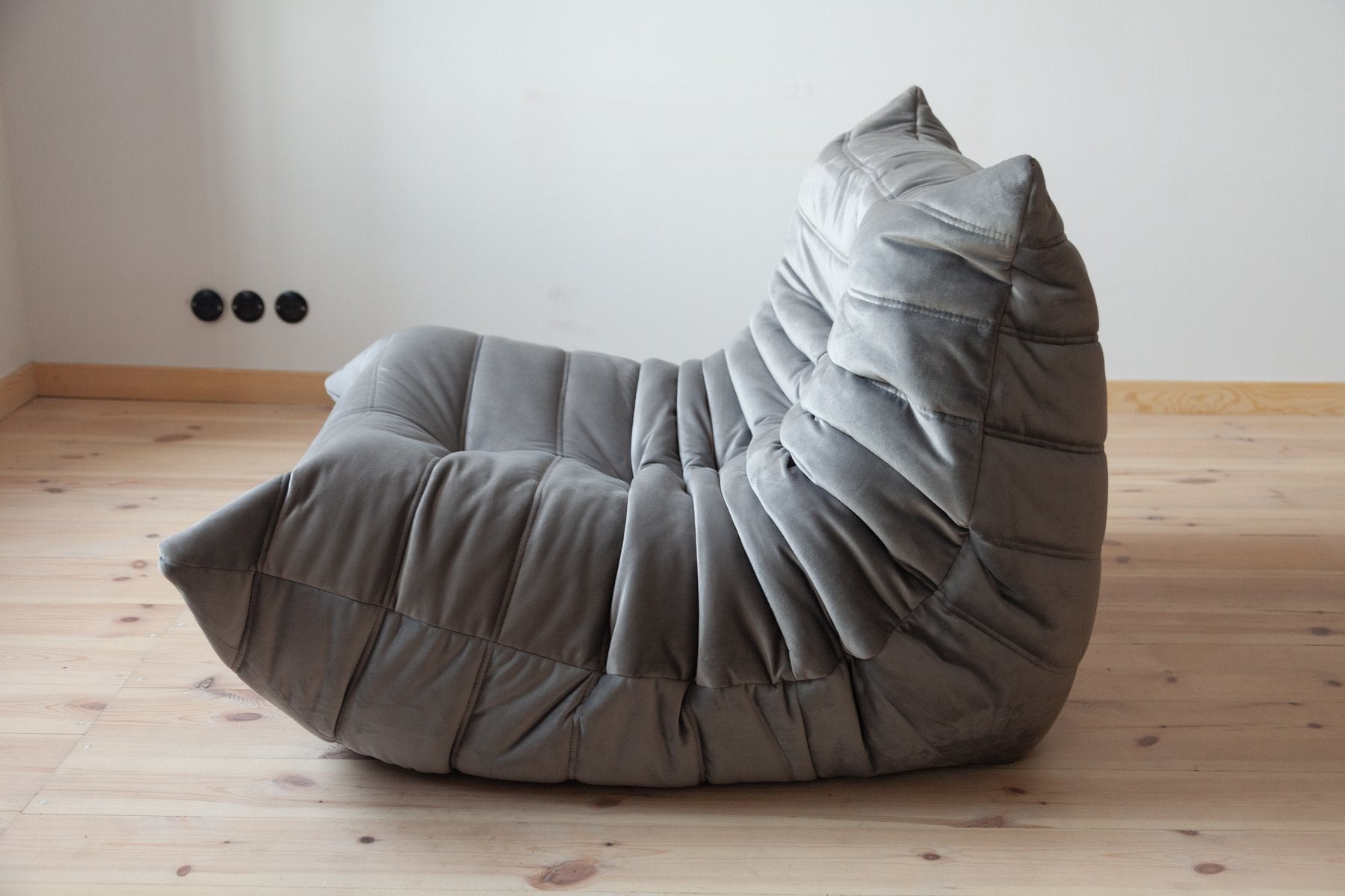 Togo_Lounge_Chair_by_Michel_Ducaroy_for_Ligne_Roset,_Elephant_Grey_Velvet,_France,_1970s