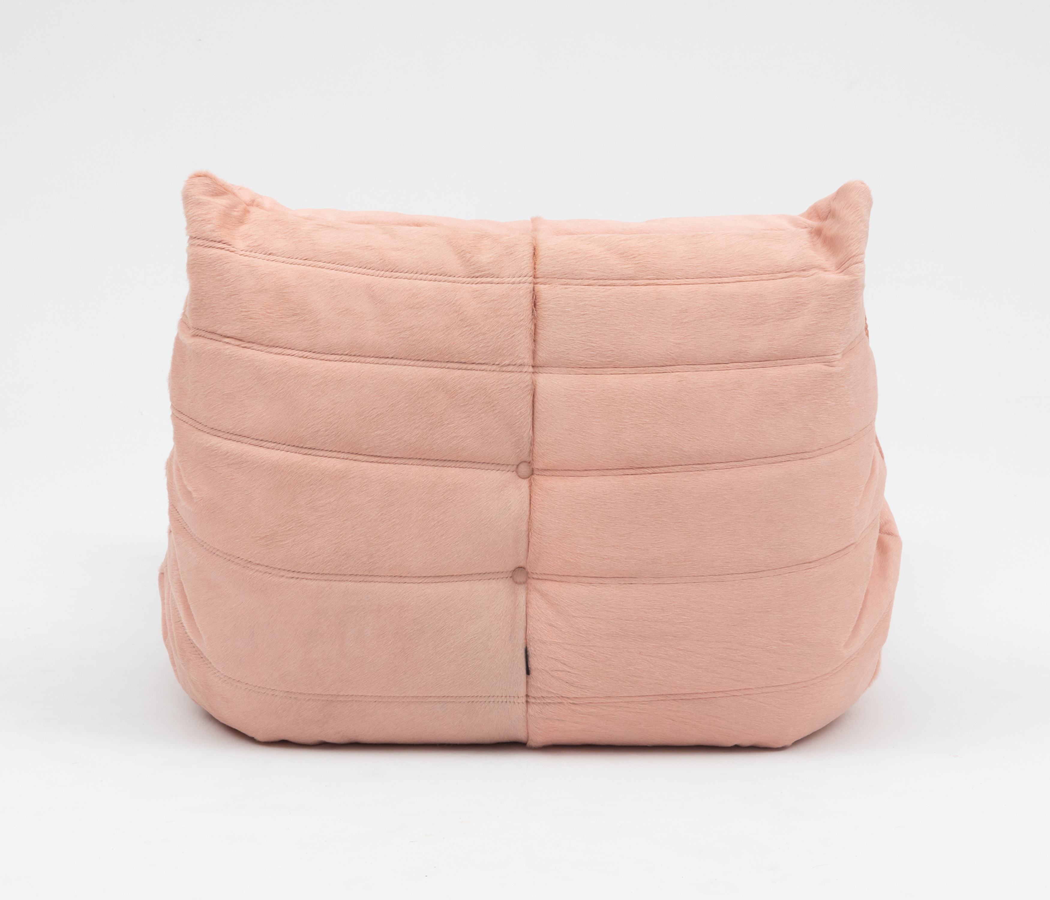 Togo_Lounge_Chair_by_Michel_Ducaroy_for_Ligne_Roset,_Pink_Fabric,_France,_1970s