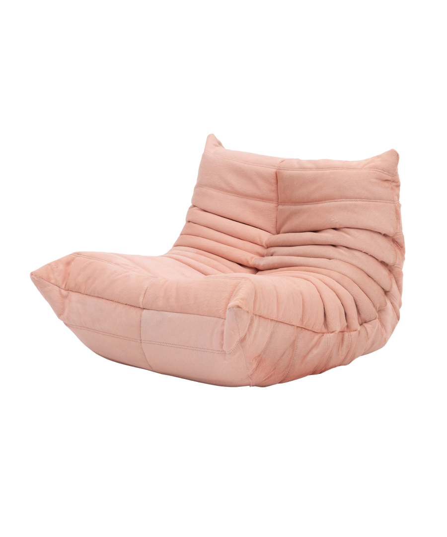 Togo_Lounge_Chair_by_Michel_Ducaroy_for_Ligne_Roset,_Pink_Fabric,_France,_1970s