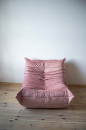 Togo_Lounge_Chair_by_Michel_Ducaroy_for_Ligne_Roset,_Pink_Pearl_Velvet,_France,_1970s