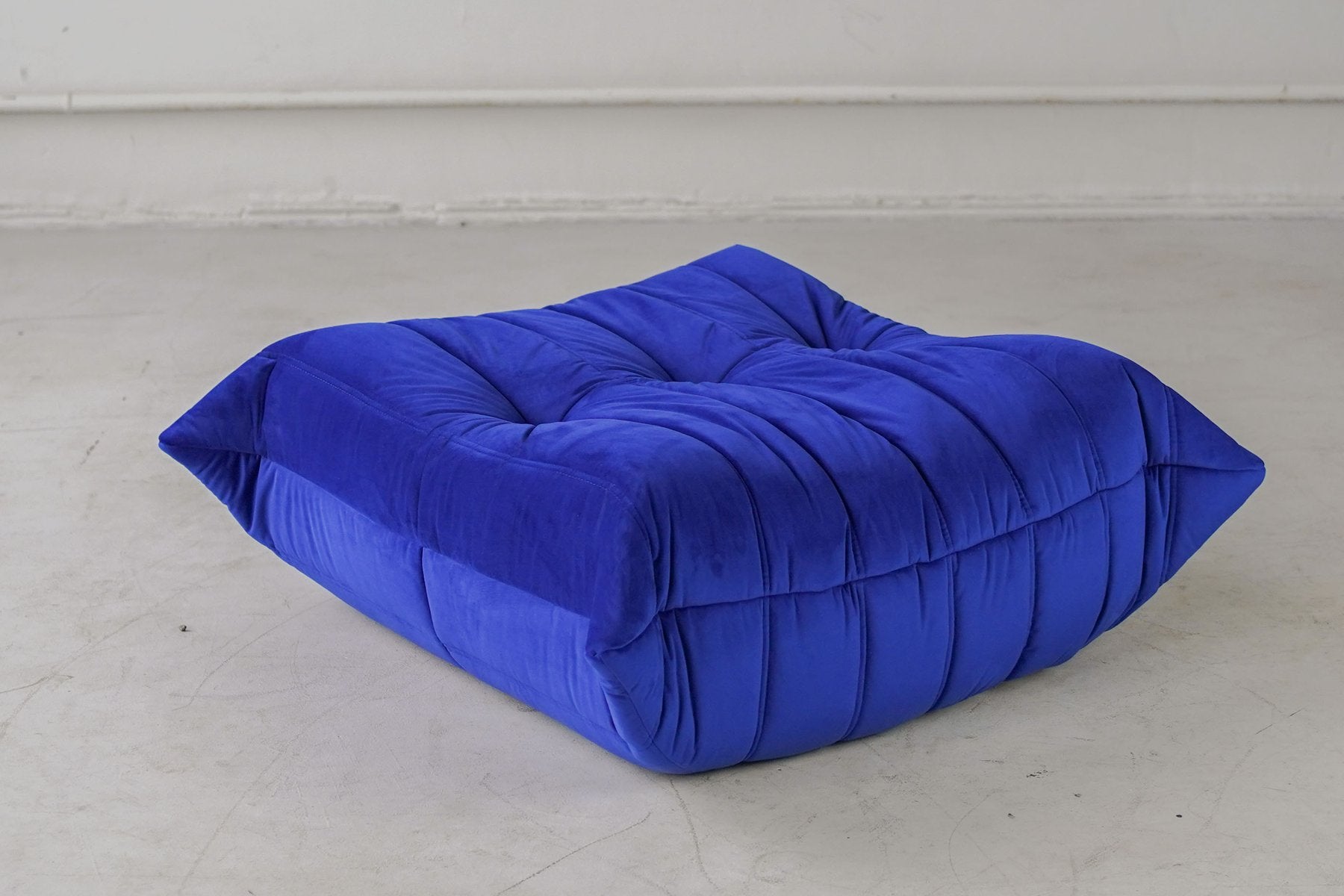 Togo_Pouf_by_Michel_Ducaroy_for_Ligne_Roset,_Blue_Velvet,_France,_1970s