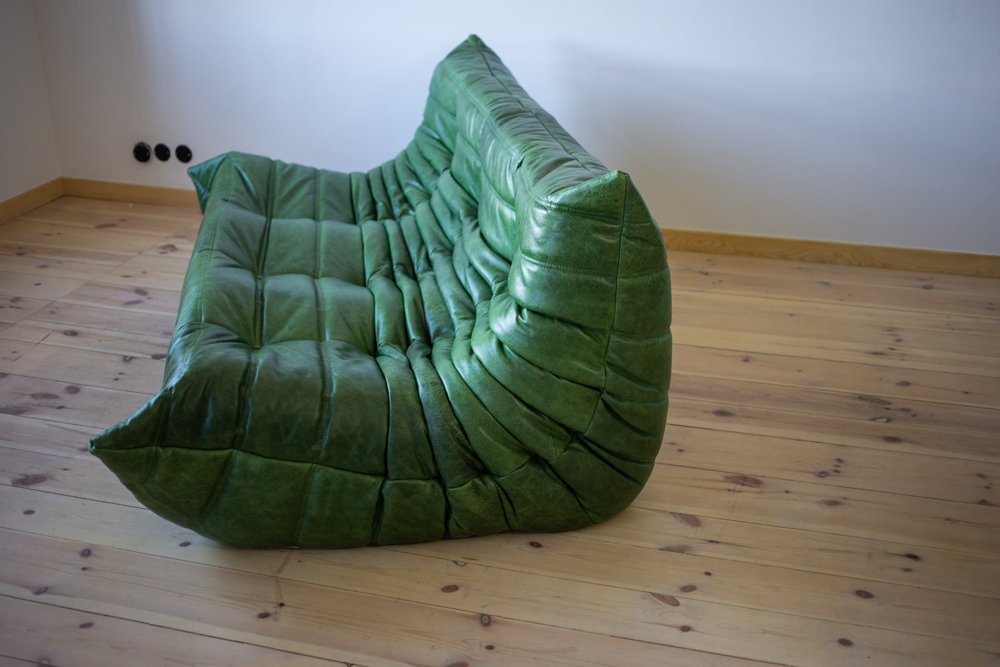 Togo_Three-Seater_Sofa_by_Michel_Ducaroy_for_Ligne_Roset,_Green_leather,_France,_1970s