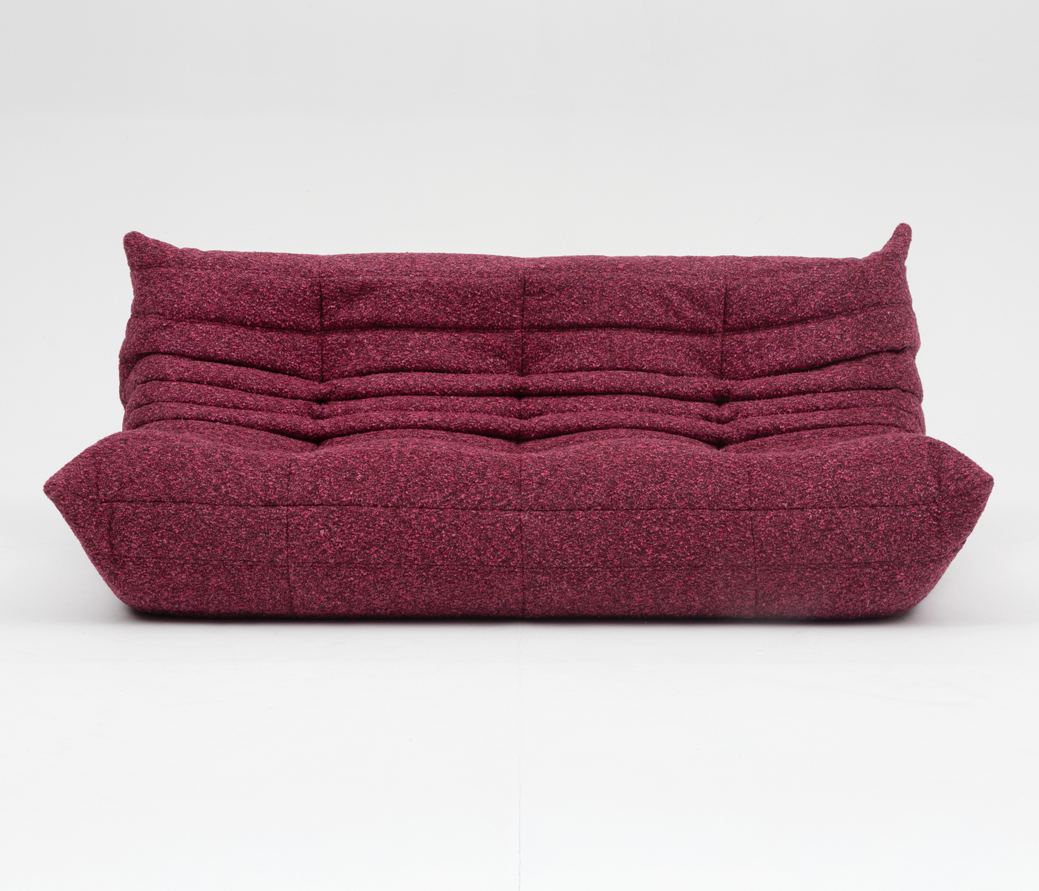 Togo_Three-Seater_Sofa_by_Michel_Ducaroy_for_Ligne_Roset,_Pink_fabric,_France,_1970s
