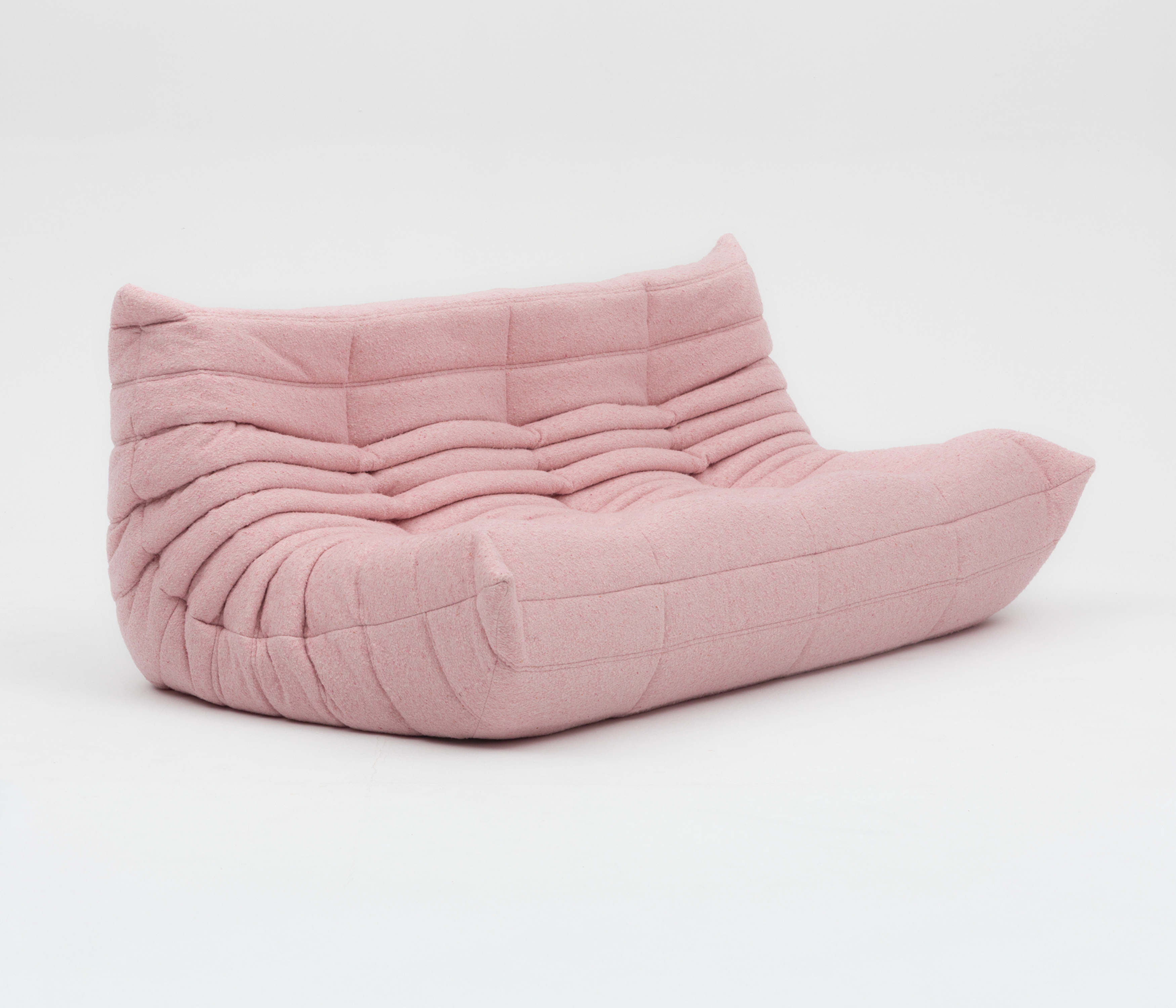Togo_Three-Seater_Sofa_by_Michel_Ducaroy_for_Ligne_Roset,_Pink,_France,_1970s