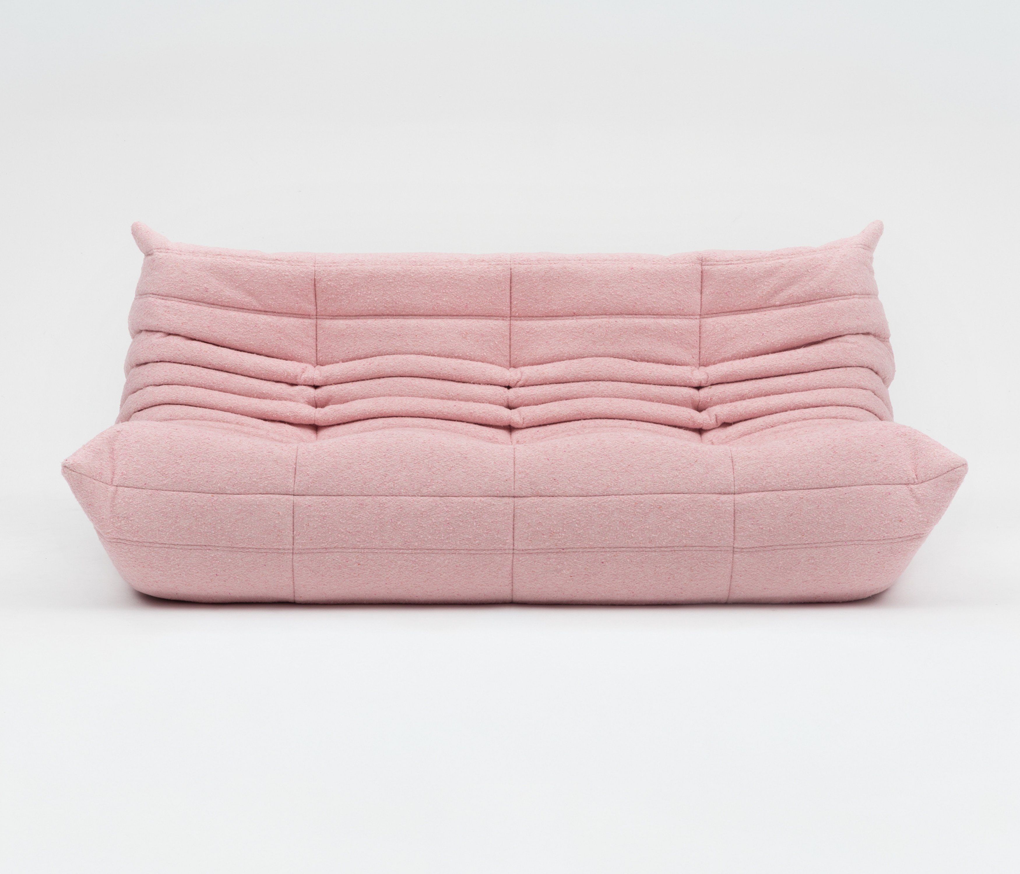 Togo_Three-Seater_Sofa_by_Michel_Ducaroy_for_Ligne_Roset,_Pink,_France,_1970s