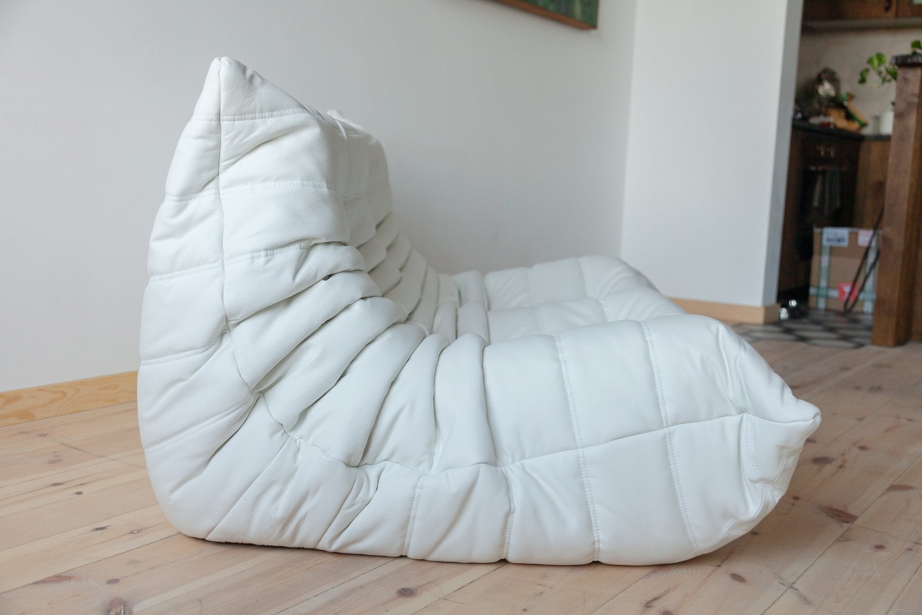 Togo_Two-Seater_Sofa_by_Michel_Ducaroy_for_Ligne_Roset,_White_Leather,_France