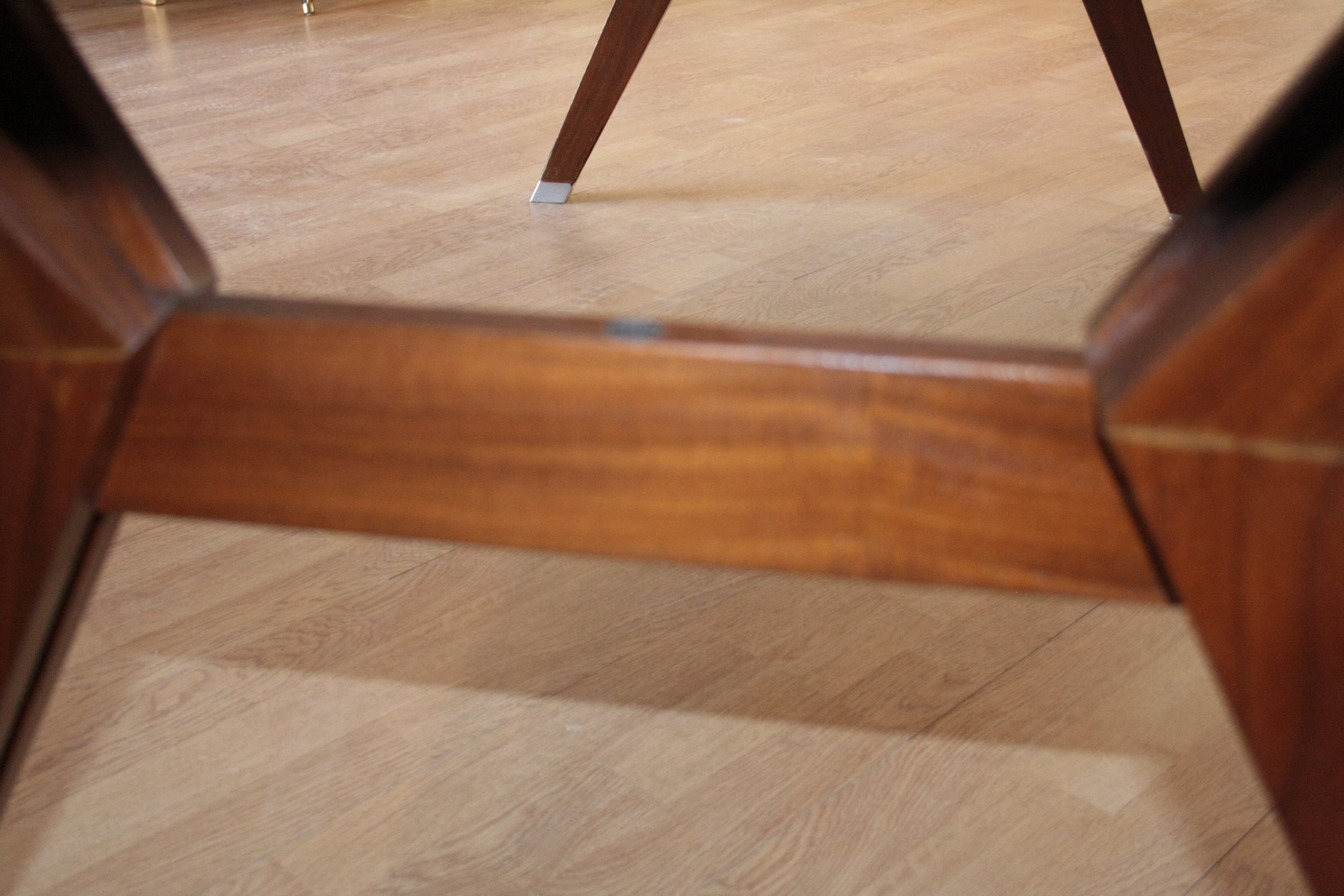 Tolomeo_table_by_Ico_Parisi_and_Ennio_Fazioli,_Italy,_1958