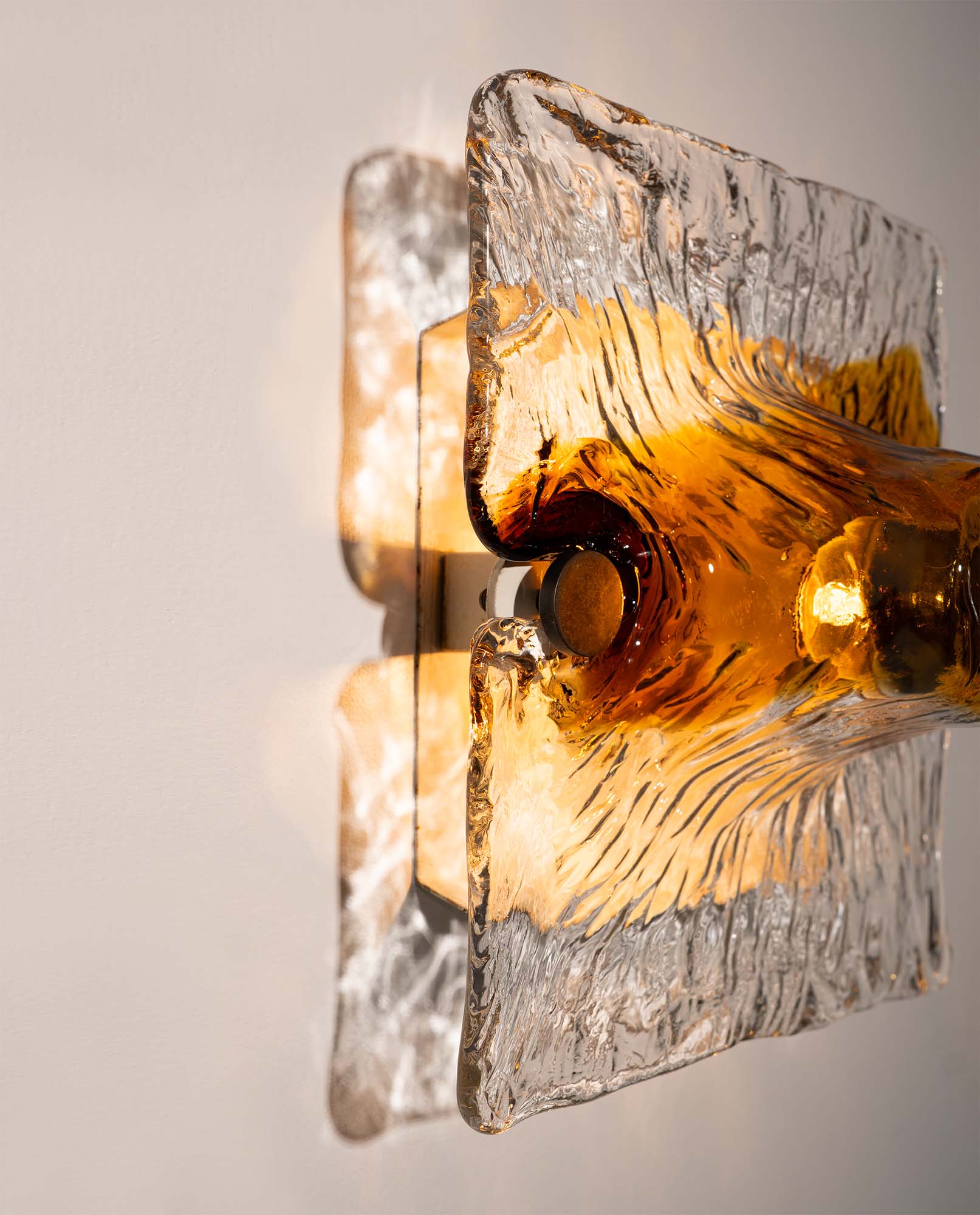 Wall_Lamp_Toni_Zuccheri_Murano_Glass_1960s_Italy