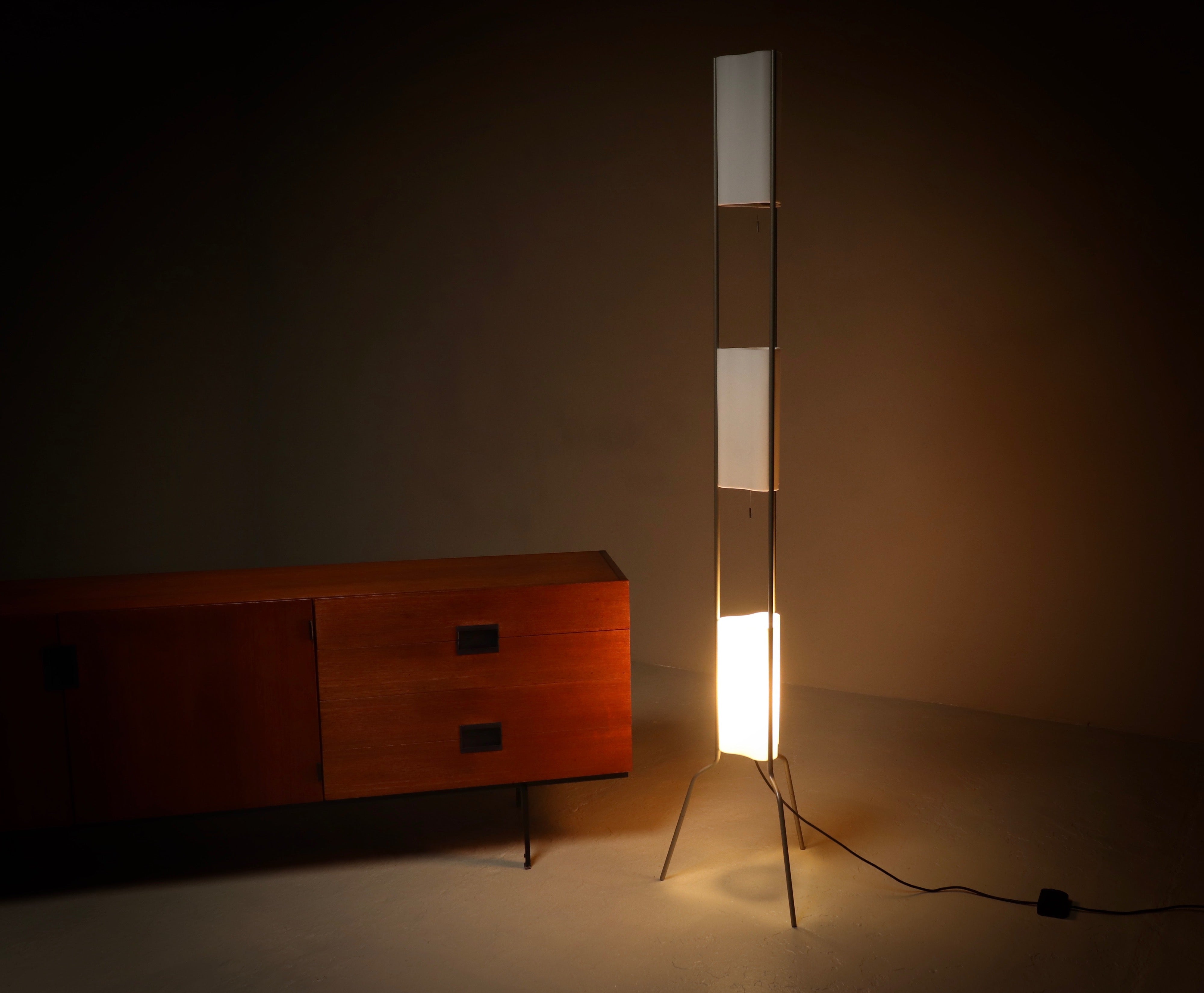 Totem_Terra_Floor_Lamp_by_Valerio_Bottin_for_Foscarini,_1990s,_Italy