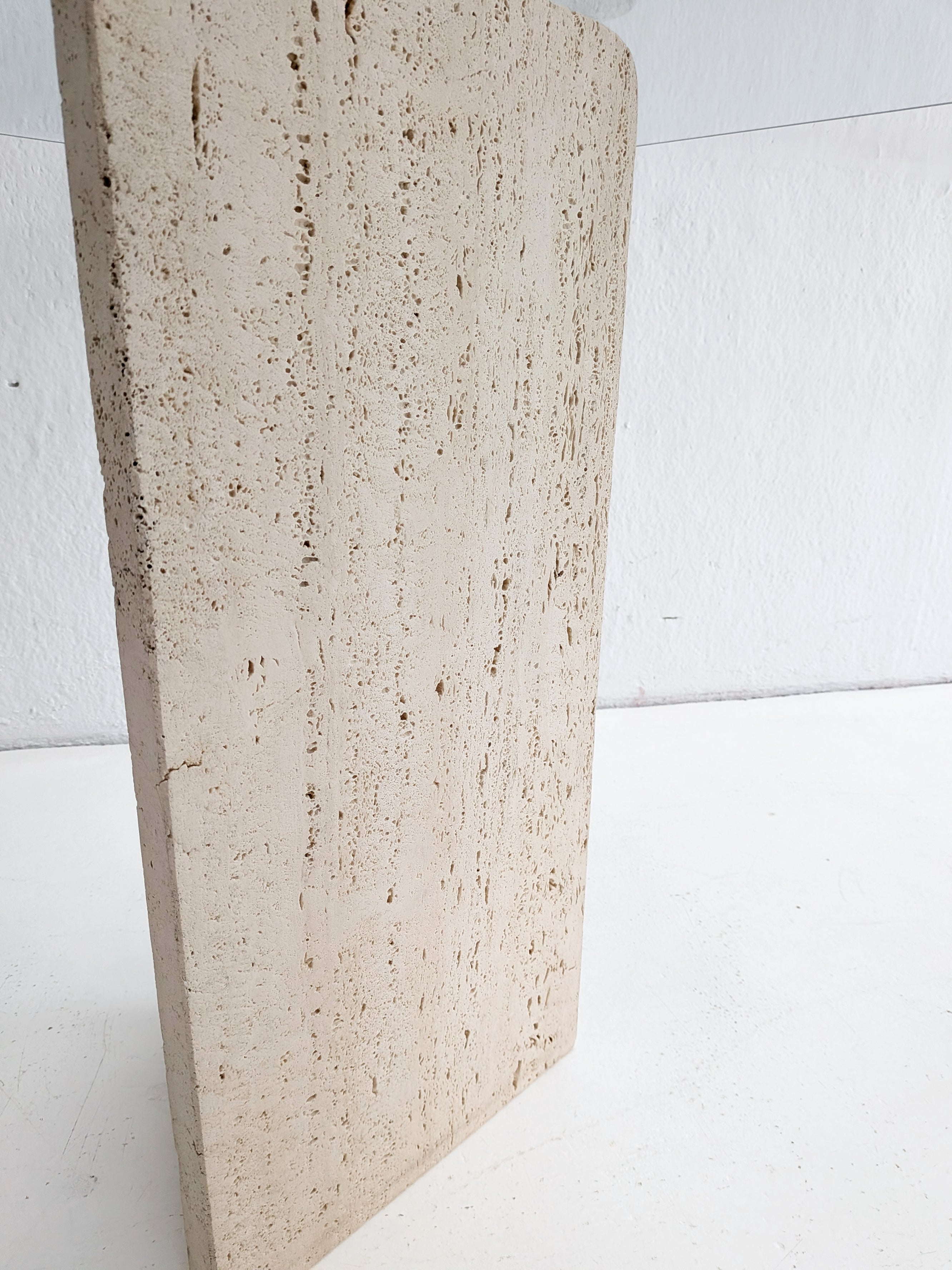 Glass_and_Travertine_Dining_Table_in_the_Style_of_Carlo_Scarpa,_1970s,_Italy