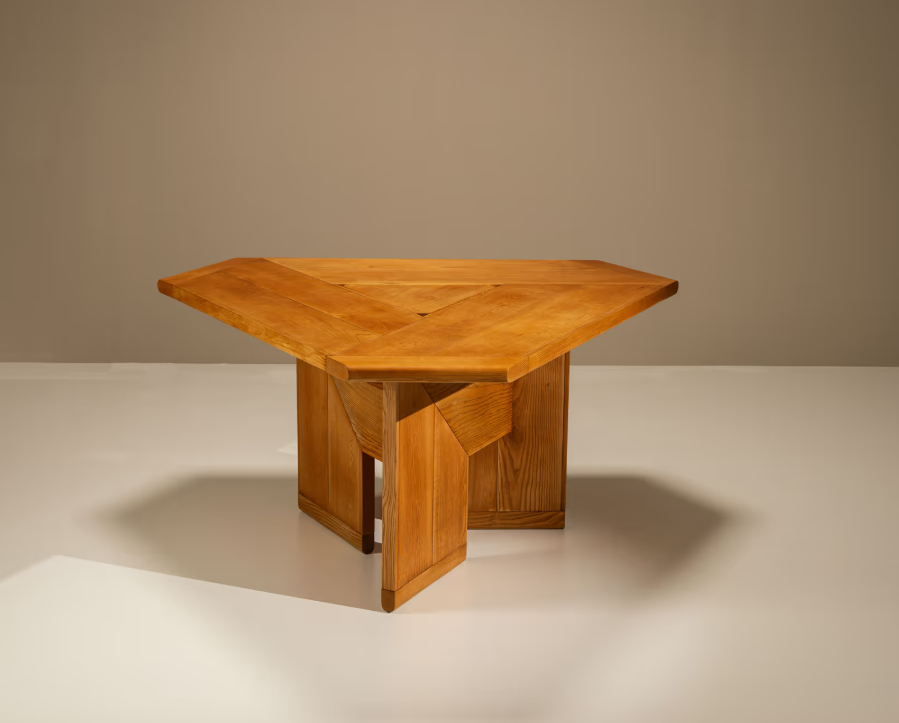 Triangular_Dining_Table_by_Silvio_Coppola_for_Montina,_Italy_1970s