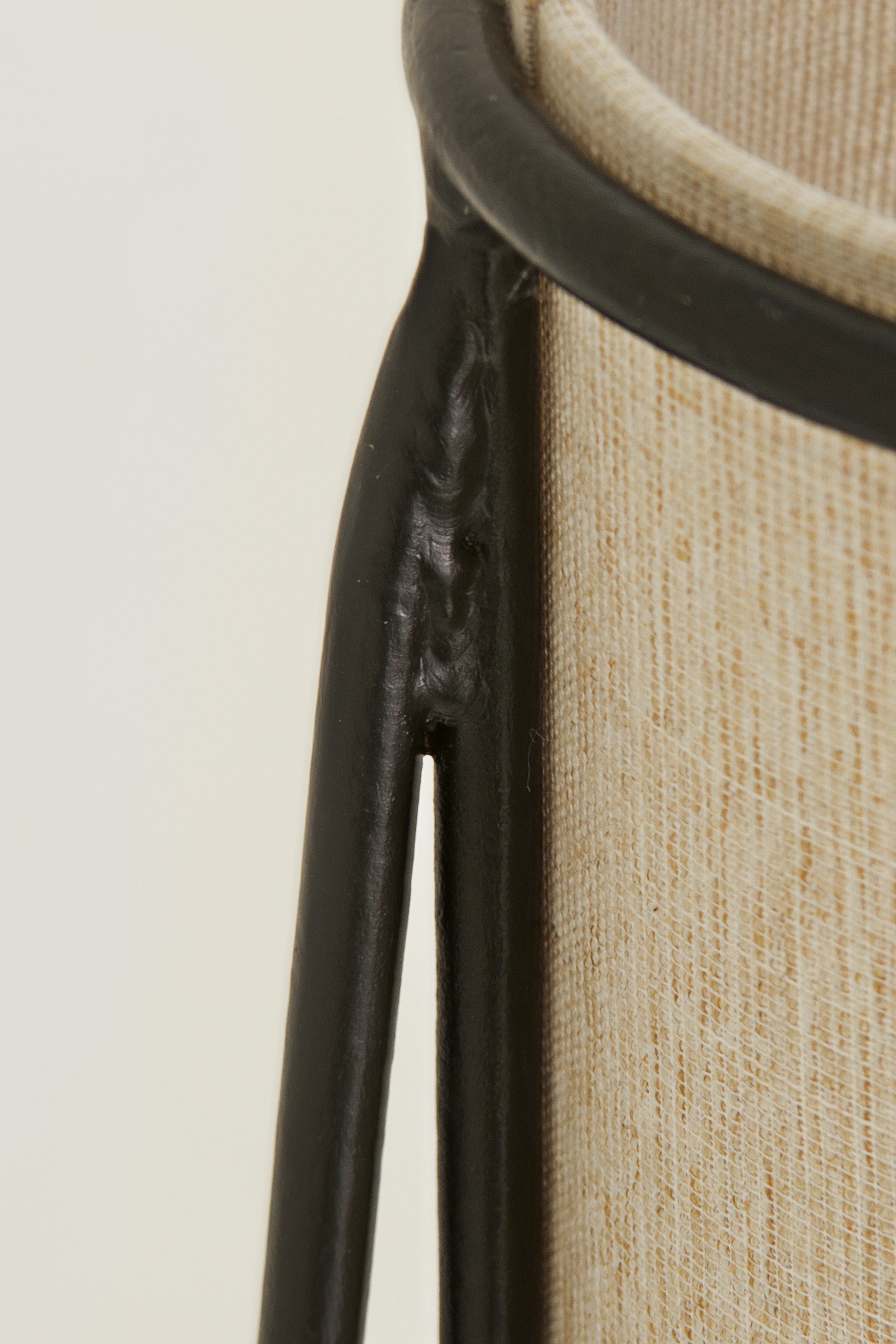 Tripod_Floor_Lamp