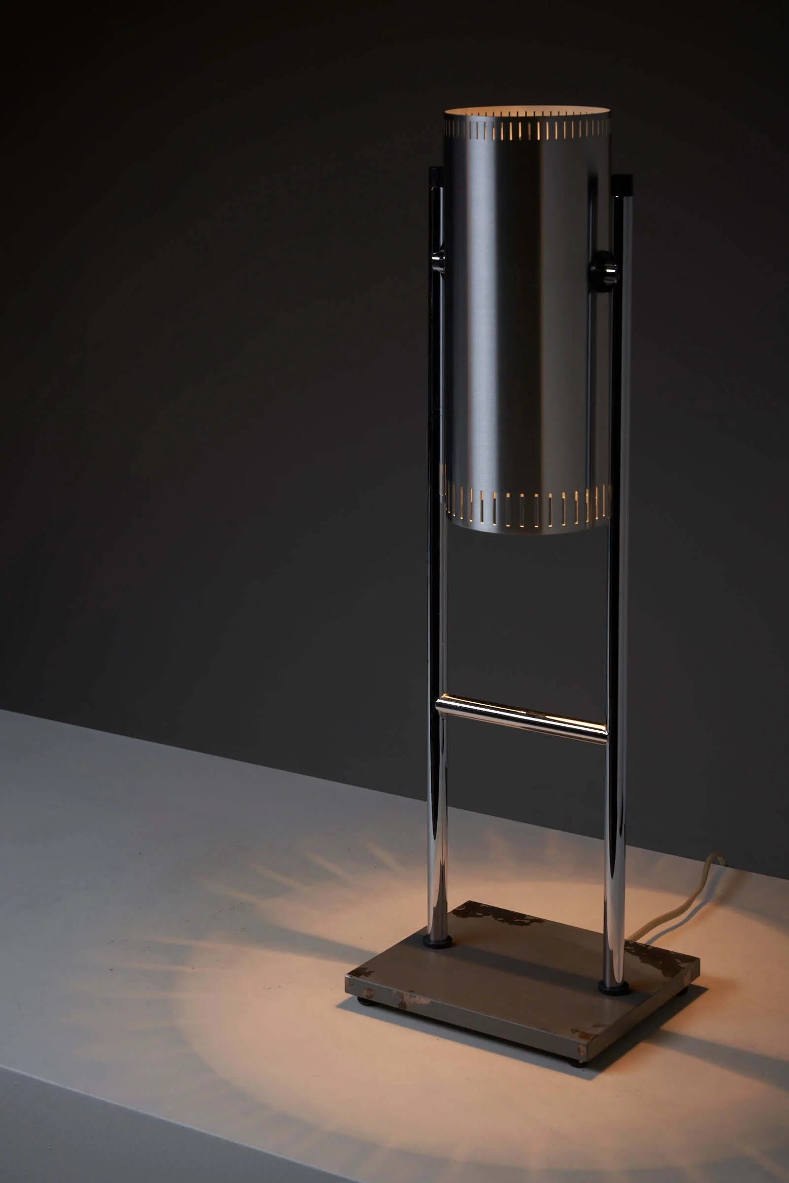 'Trombone'_Table_Lamp,_Jo_Hammerborg_for_Fog&Mørup,_Aluminium,_1960s,_Denmark