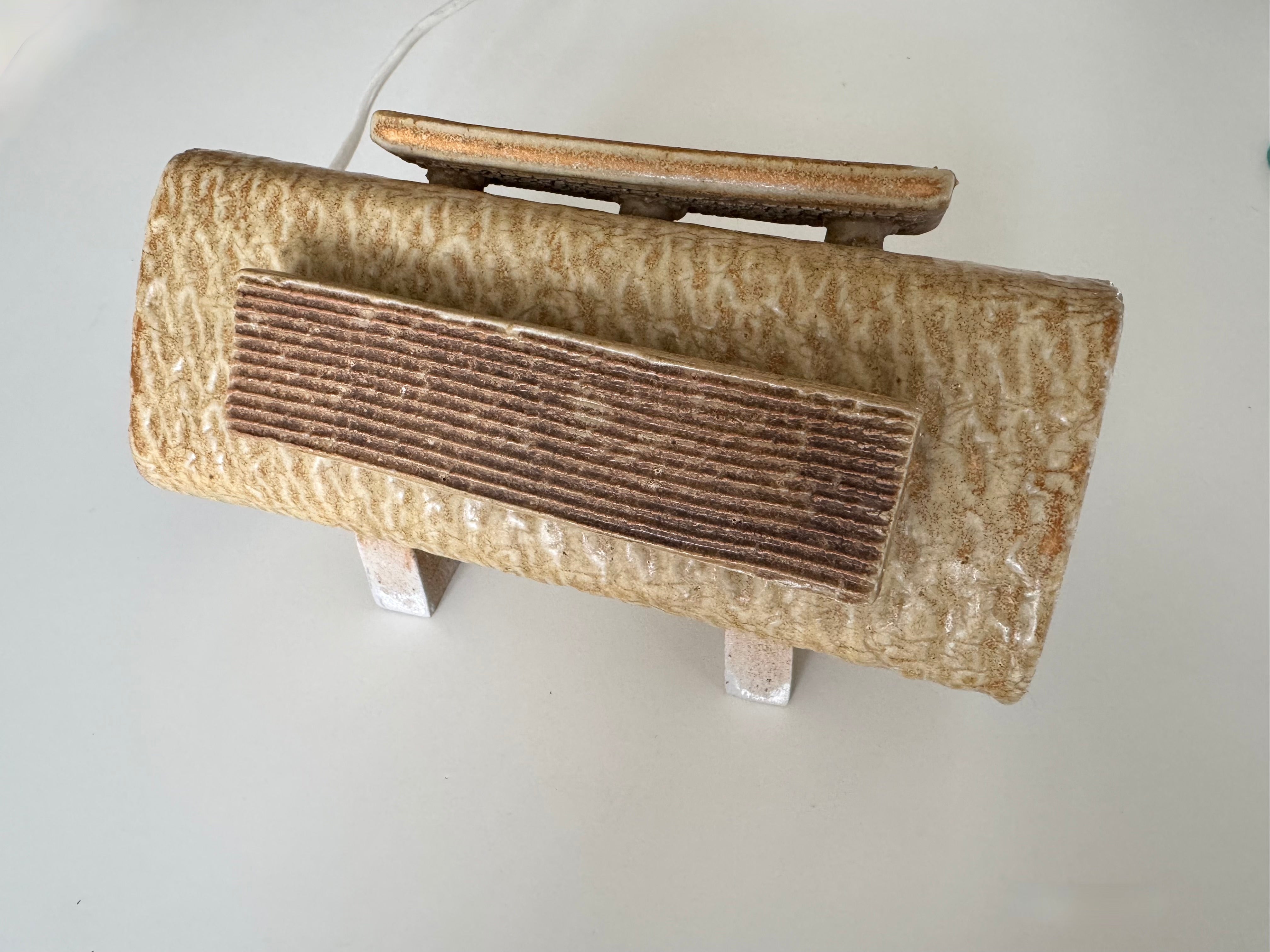 Ceramic_lamp_by_Danish_ceramist_Frank_Tromborg,_1960s