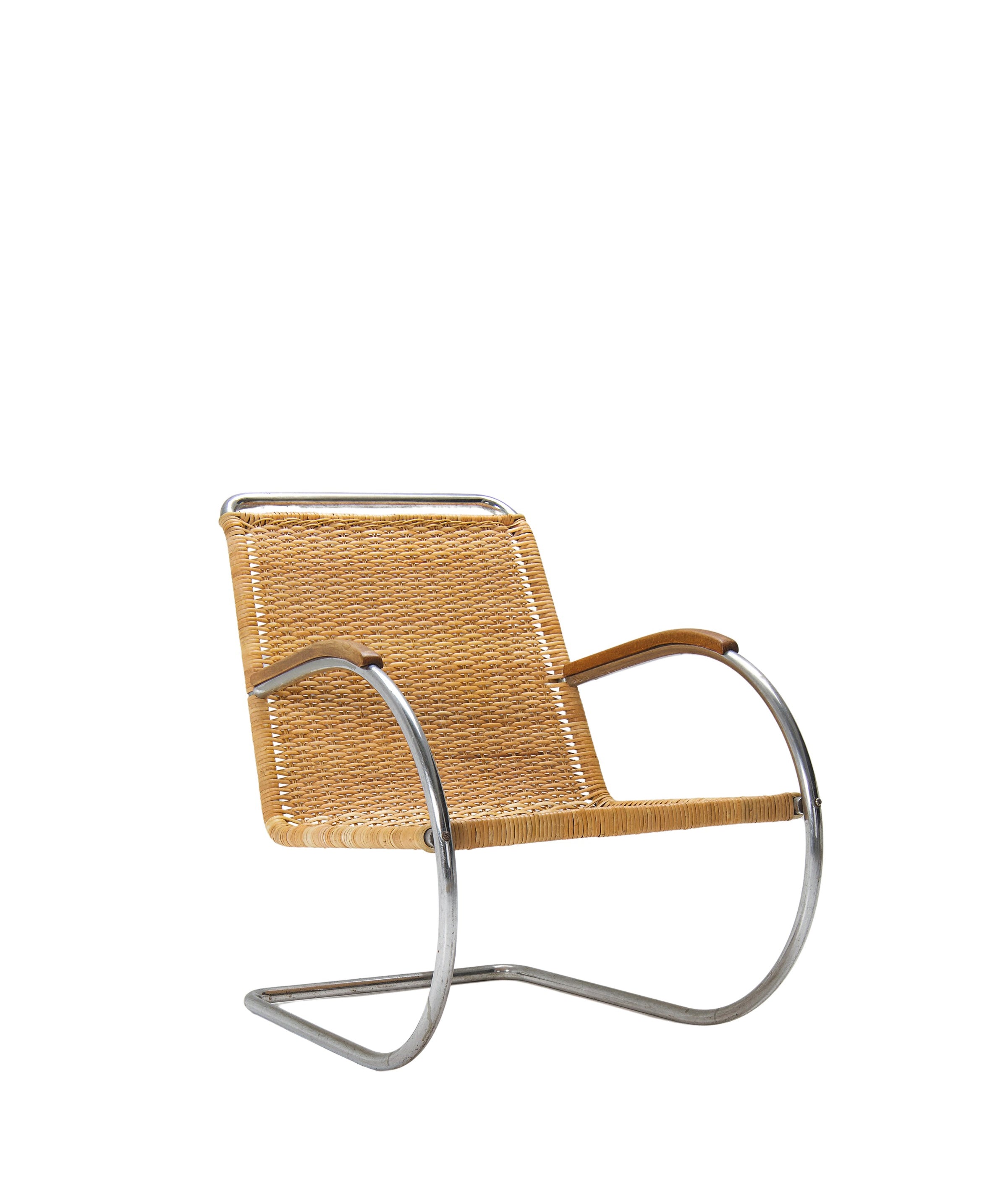 Tubular_Cantilever_Lounge_Chair_by_Bas_van_Pelt