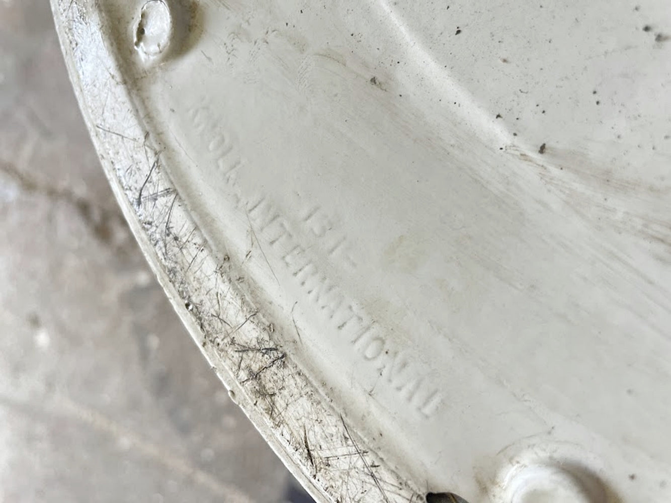 Set_of_6_Tulip_Chairs_by_Eero_Saarinen_for_Knoll_International_from_1960s