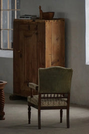 Turned_Wood_Armchair_with_Floral_Upholstery,_Scandinavian_Rustic_Design