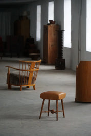 Turned_Wood_Stool_with_Leather_Seat,_Rustic_Scandinavian_Design
