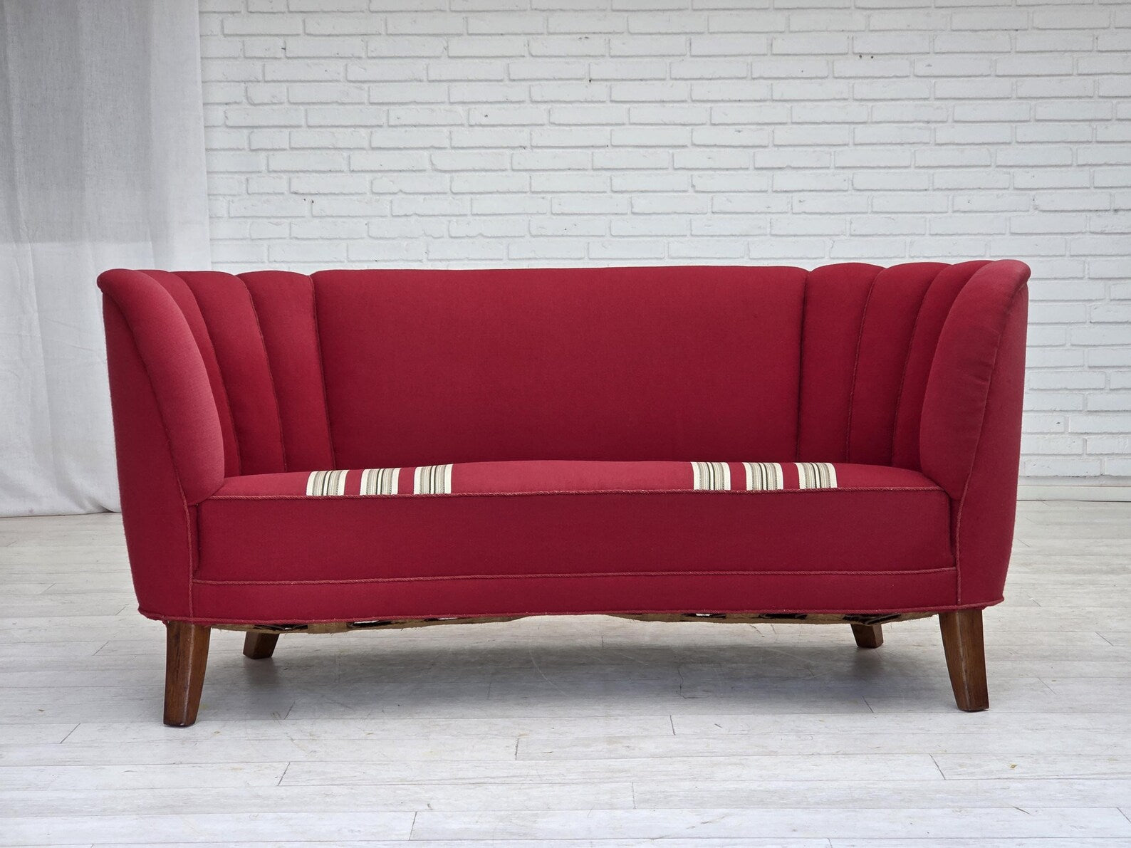 Danish_“Banana”_Two_Seater_Sofa_in_Oak_and_Wool,_1960s,_Denmark