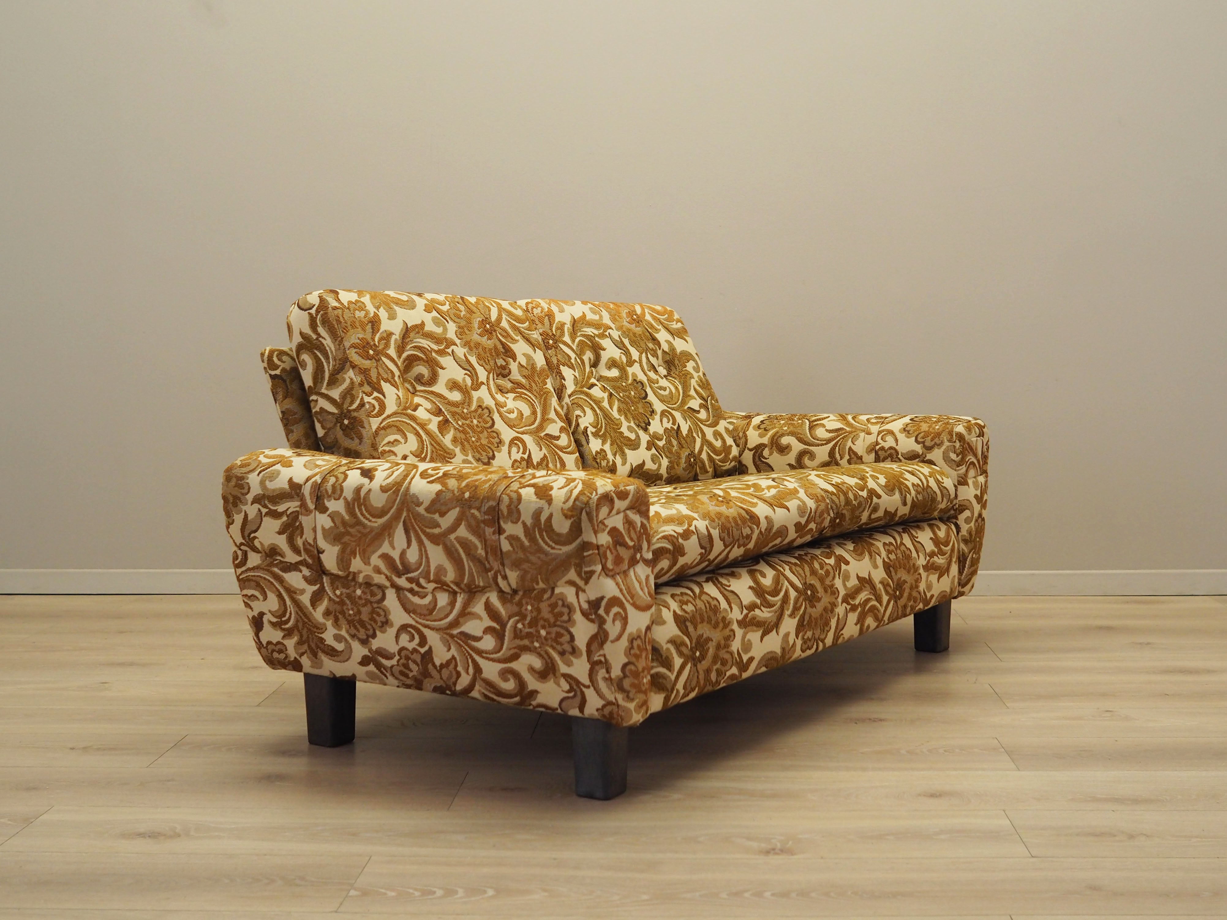 Two-seater_sofa,_Danish_design,_1960s,_production:_Denmark