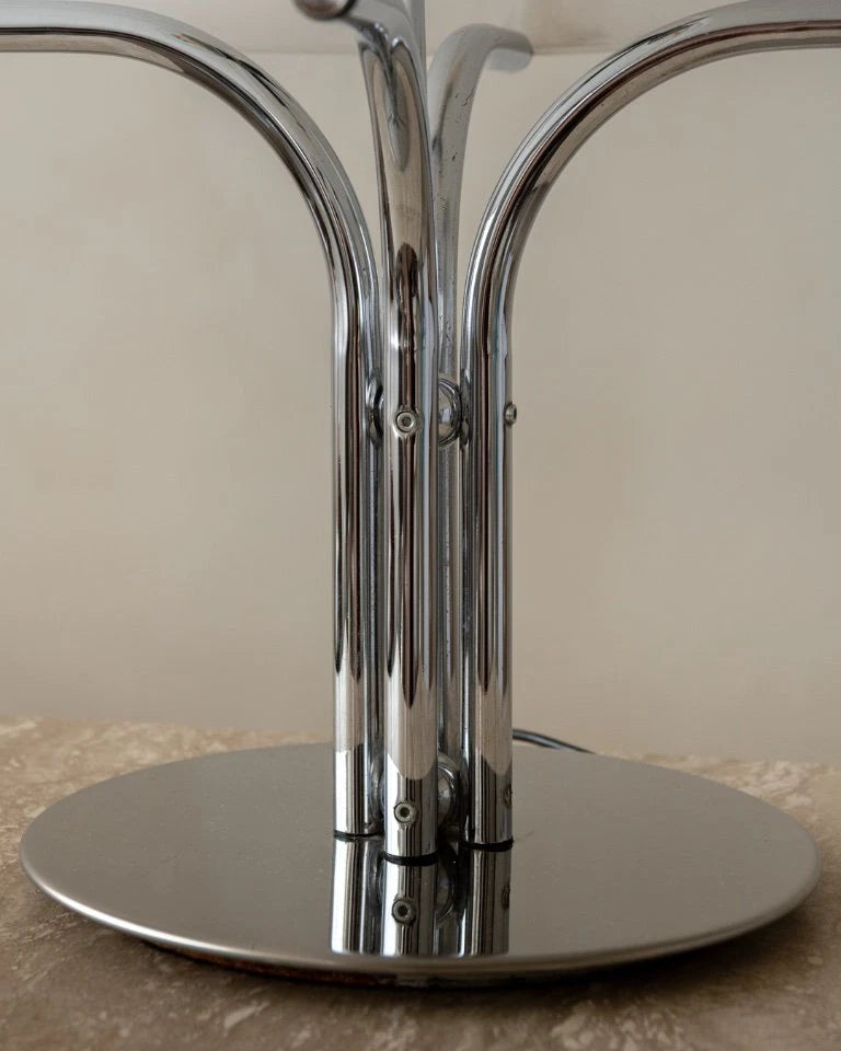 Ufficio_Progetti_Quadrifoglio_Art._4000_Table_Lamp_for_Harvey_Guzzini,_Italy,_1968-1972