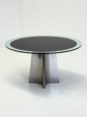 UFO_dining_table_by_Luigi_Saccardo_for_Arrmet