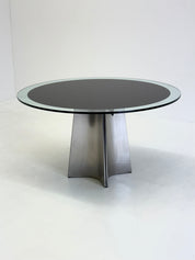 UFO_dining_table_by_Luigi_Saccardo_for_Arrmet