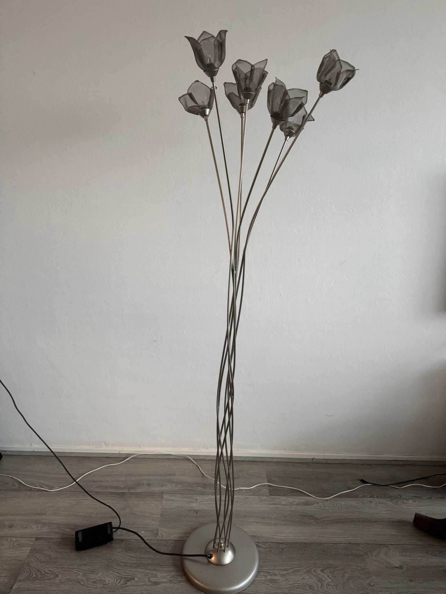 Massive_7_Rose_Metal_Floor_Lamp,_Belgian_Floral_Design,_Vintage