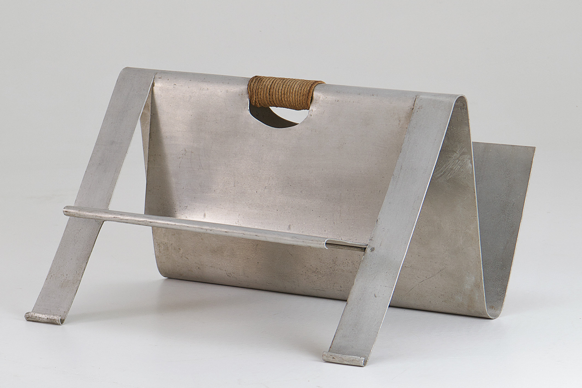 Unique_Magazine_Holder_Lektuurbak_by_Rob_Parry