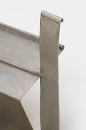 Unique_Magazine_Holder_Lektuurbak_by_Rob_Parry