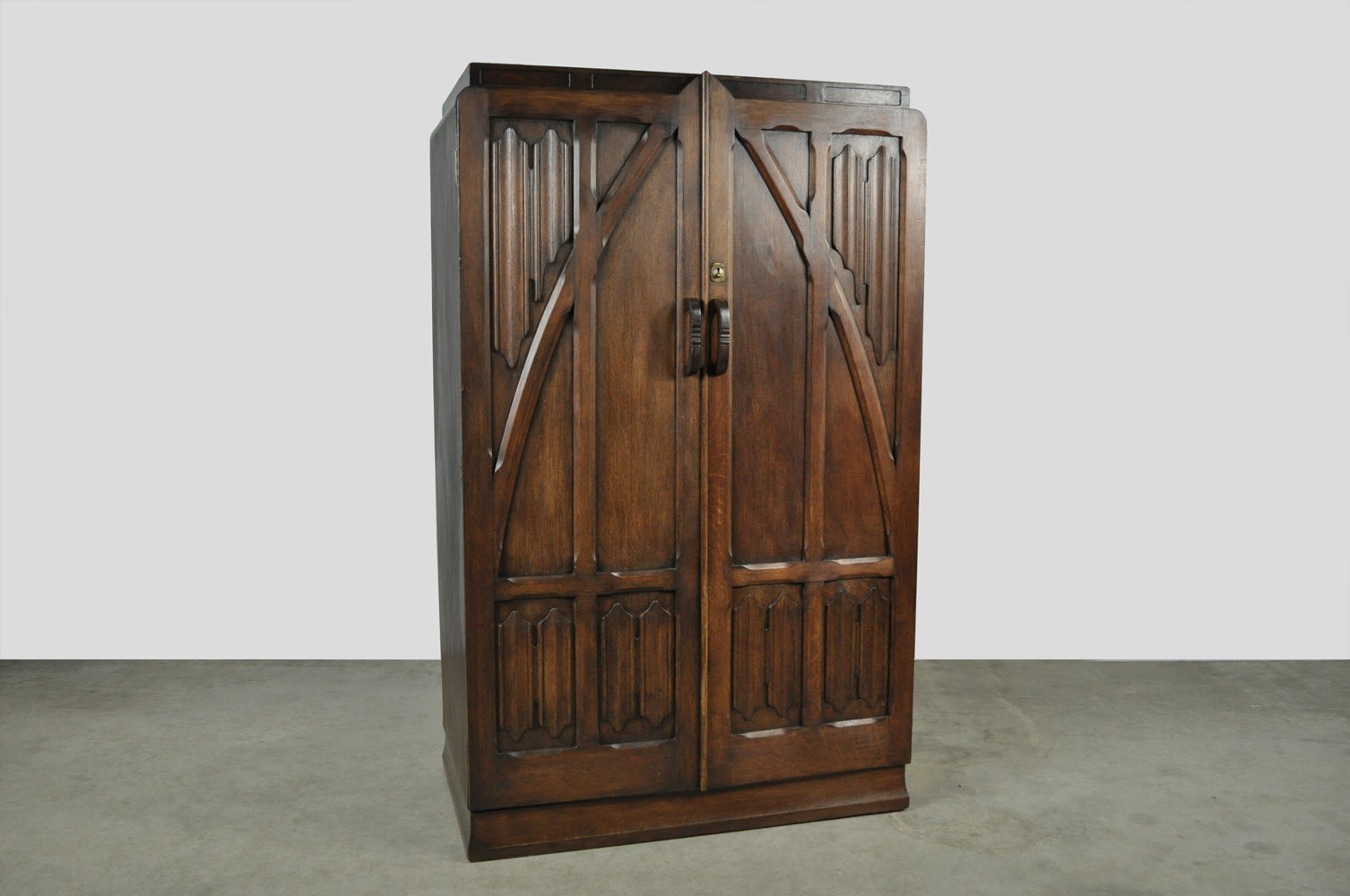 Art_Nouveau_Art_Deco_Gentleman’s_Wardrobe_in_Dark_Stained_Wood,_1930s