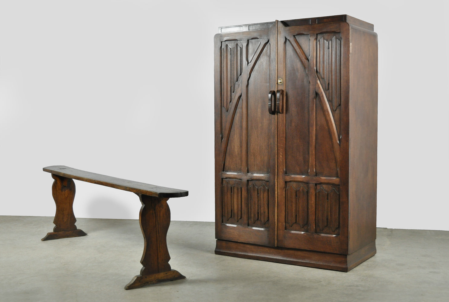 Art_Nouveau_Art_Deco_Gentleman’s_Wardrobe_in_Dark_Stained_Wood,_1930s