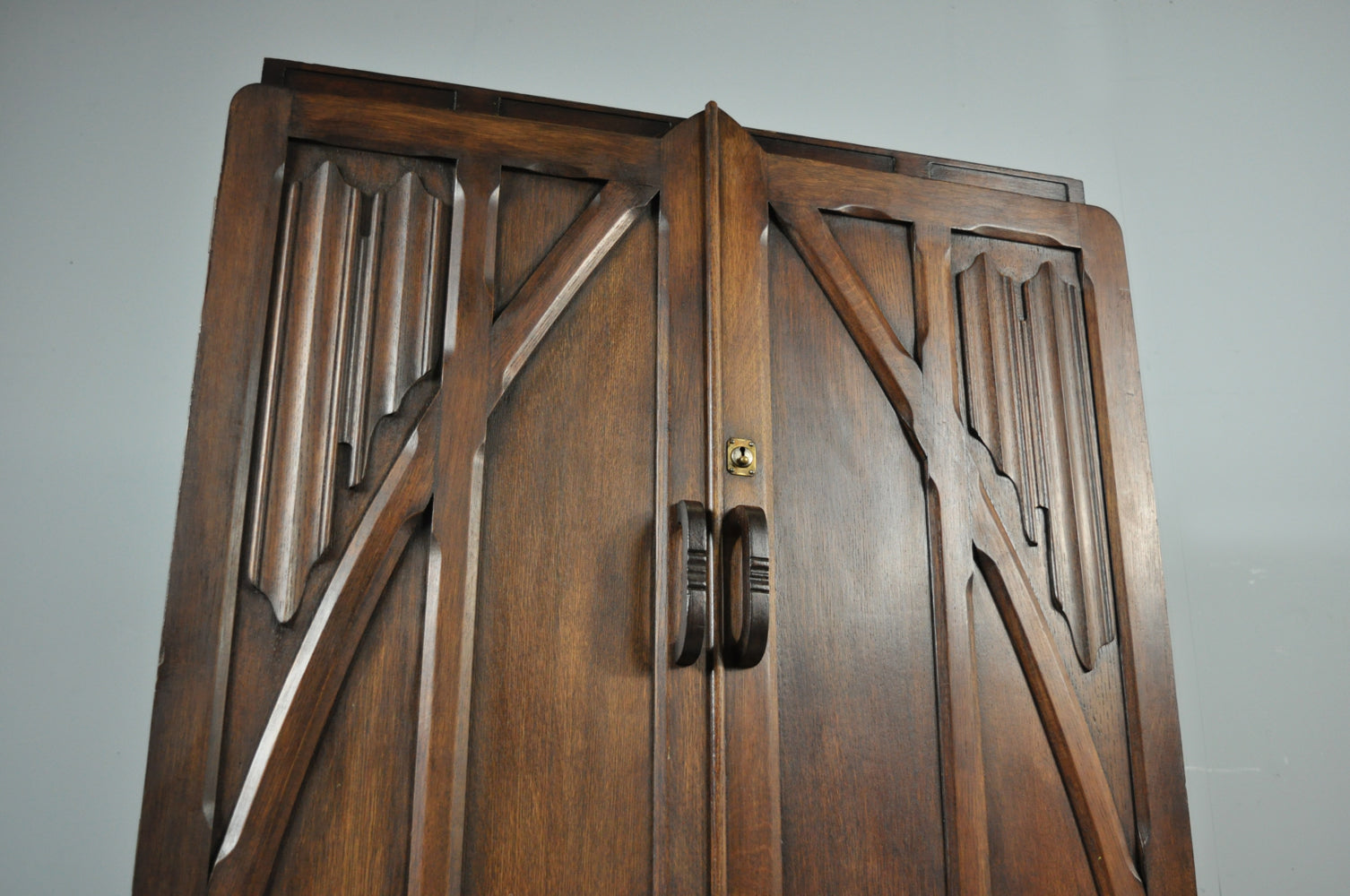 Art_Nouveau_Art_Deco_Gentleman’s_Wardrobe_in_Dark_Stained_Wood,_1930s