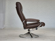 Upholstered_Scandinavian_Swivel_Chair,_1970s_Denmark