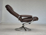 Upholstered_Scandinavian_Swivel_Chair,_1970s_Denmark