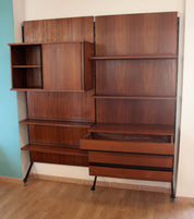 Urio_modular_wall_system_by_Ico_and_Luisa_Parisi_for_MiM_1957,_two-module_bookcase,_Italy,_1960s