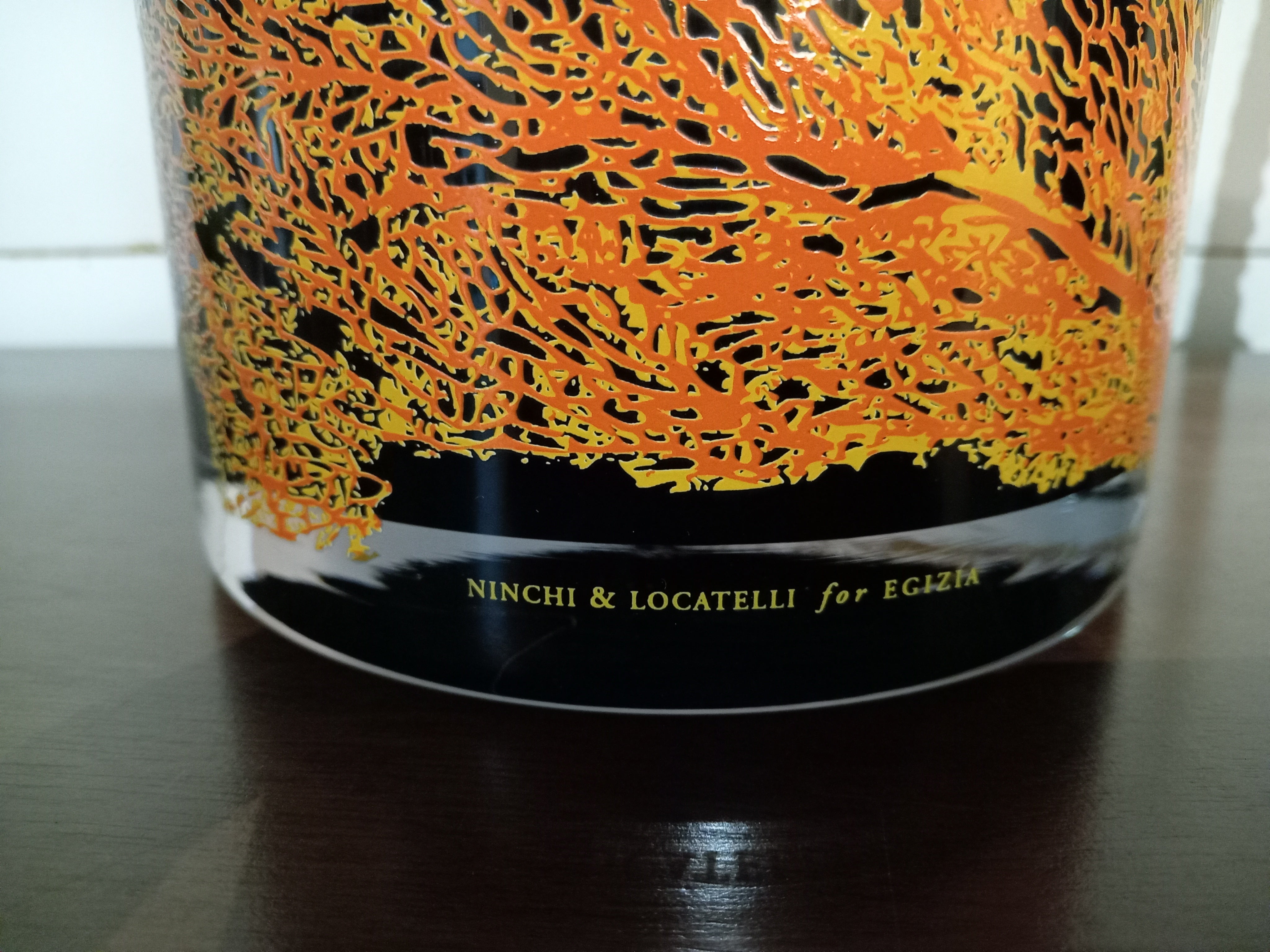 Acquaria_Black_Glass_Vase_with_Coral_Motif_by_Carlo_Ninchi_&_Vittorio_Locatelli,_Italian_Design