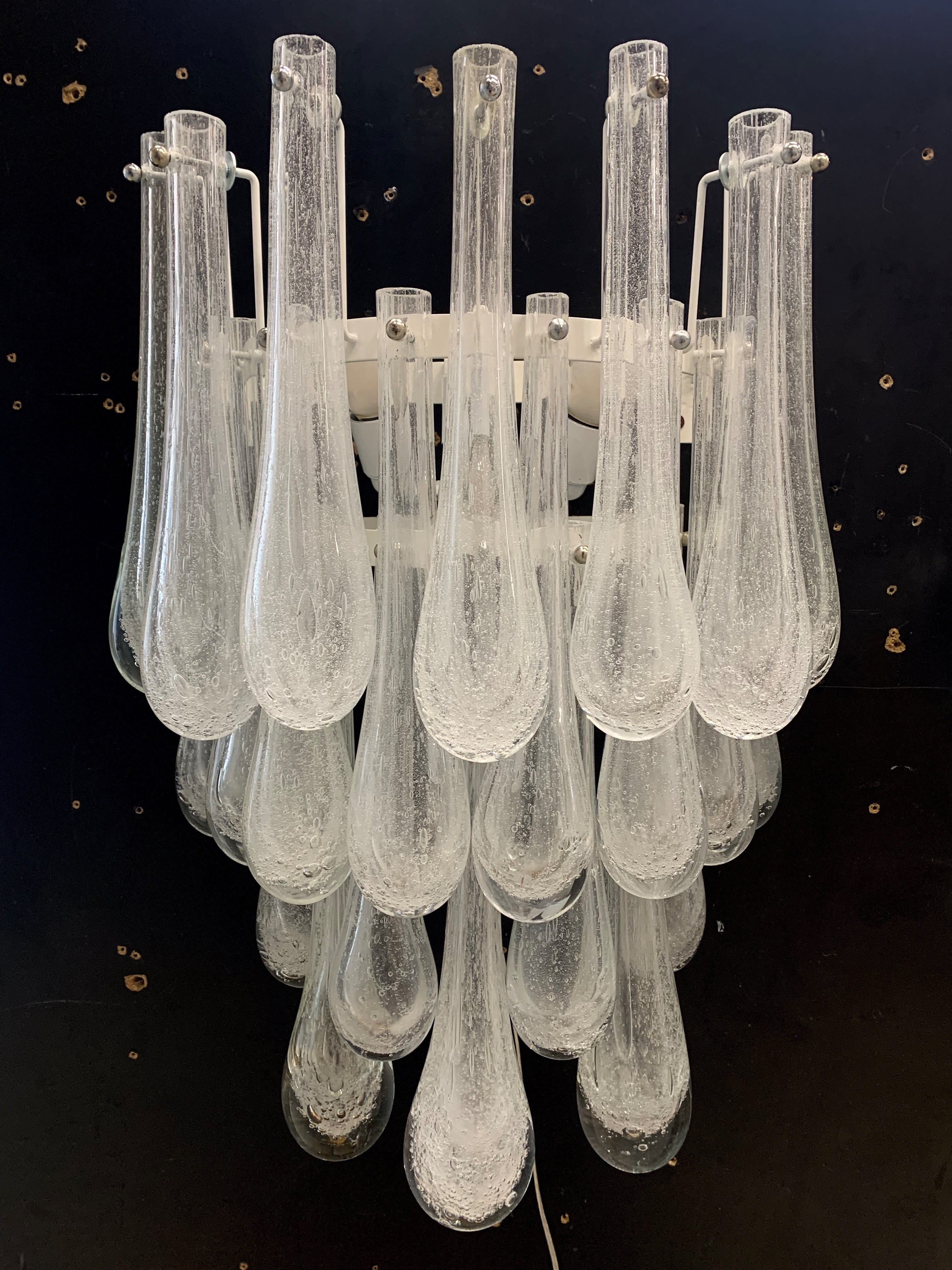 Venini_Murano_Glass_Waterfall_Wall_Sconce,_Italian_Mid_Century_Modern_Wall_Light,_1970s