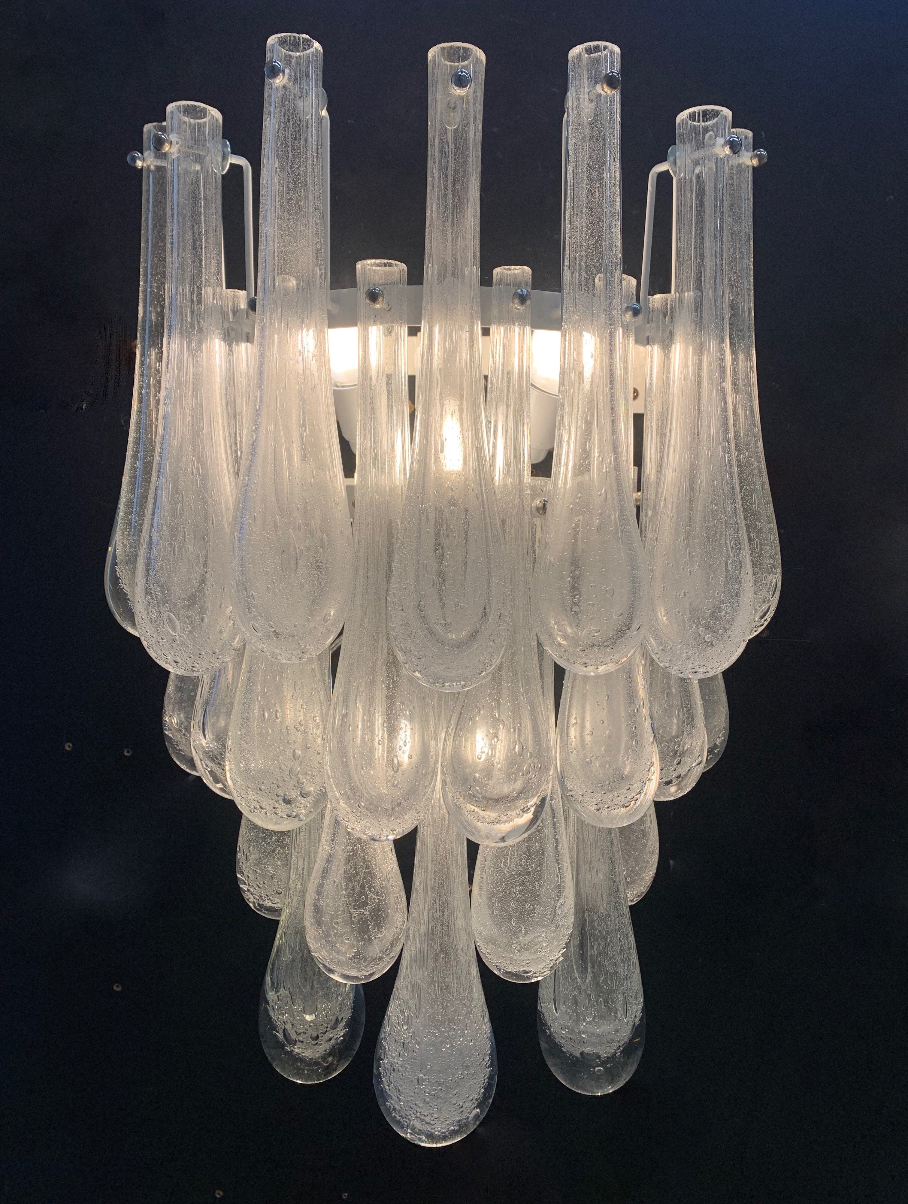 Venini_Murano_Glass_Waterfall_Wall_Sconce,_Italian_Mid_Century_Modern_Wall_Light,_1970s