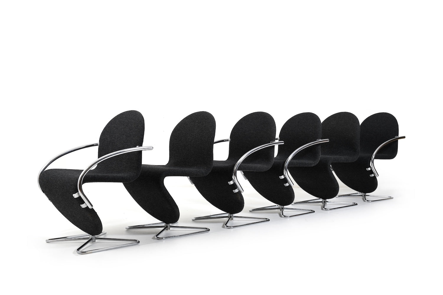 Set_of_6_1973_Series_1_2_3_Swivel_Chairs_by_Verner_Panton_for_Fritz_Hansen,_Denmark