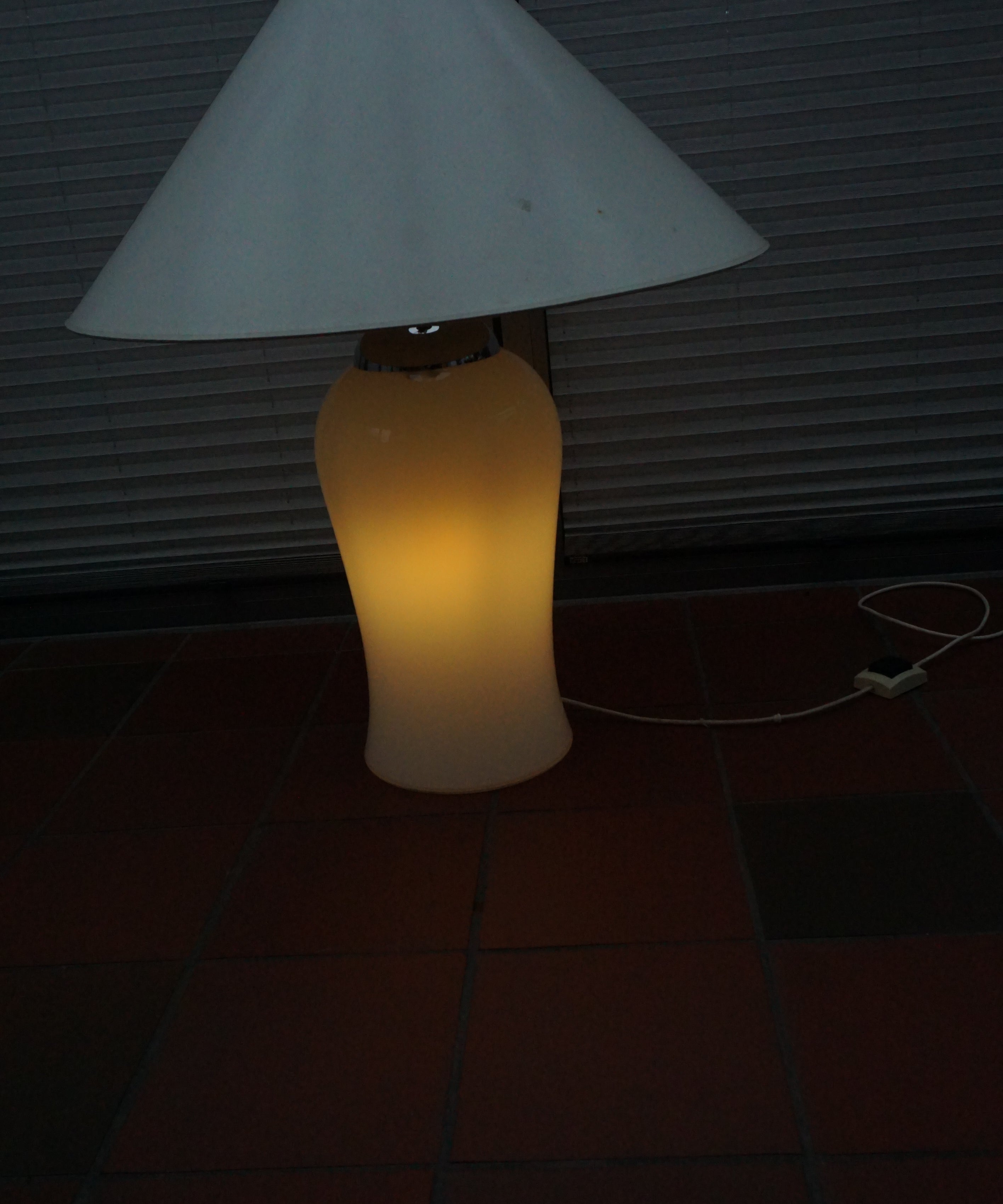 Very_Rare_Tschung_Lamp_from_German_Designer_Ingo_Maurer