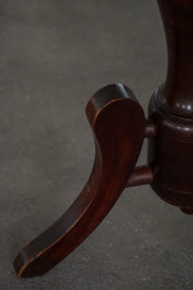Victorian_Style_Adjustable_Stool_in_Hessian